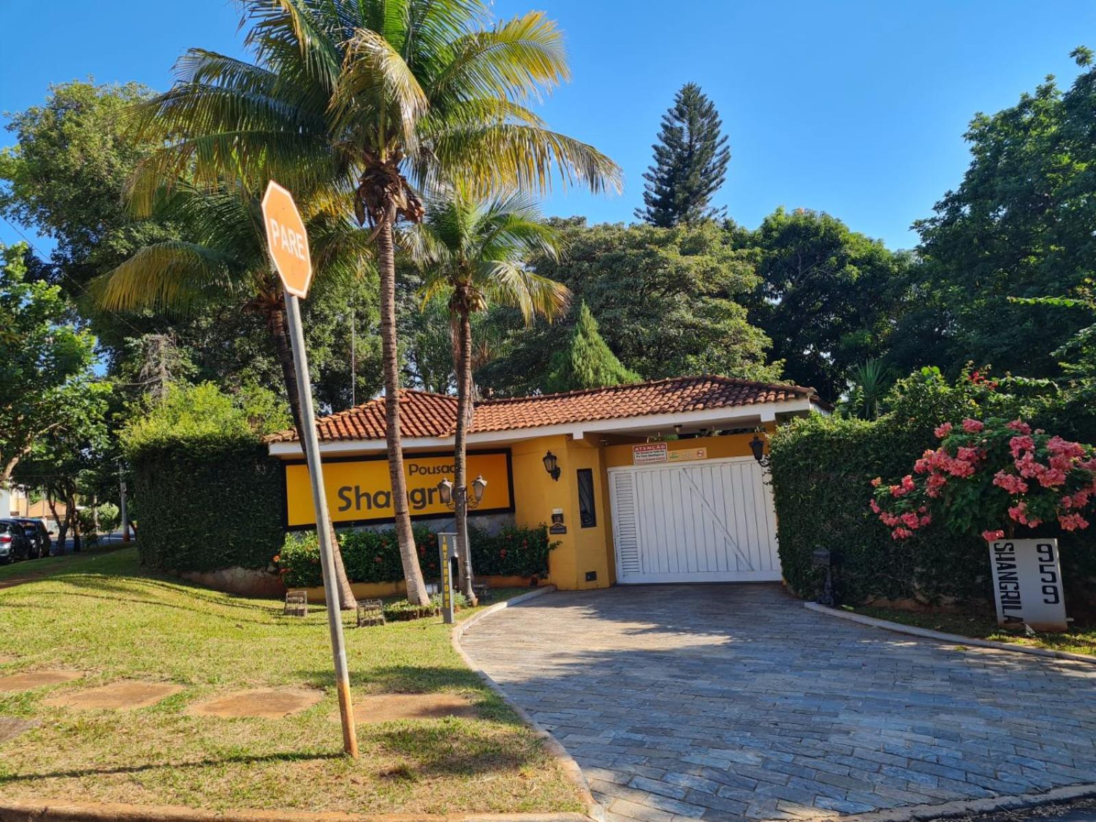 Hotel Pousada Shangrila RP - Image 1