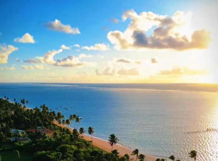 Casa Caminho da Praia Maragogi Condomínio saída direto na Praia Mar