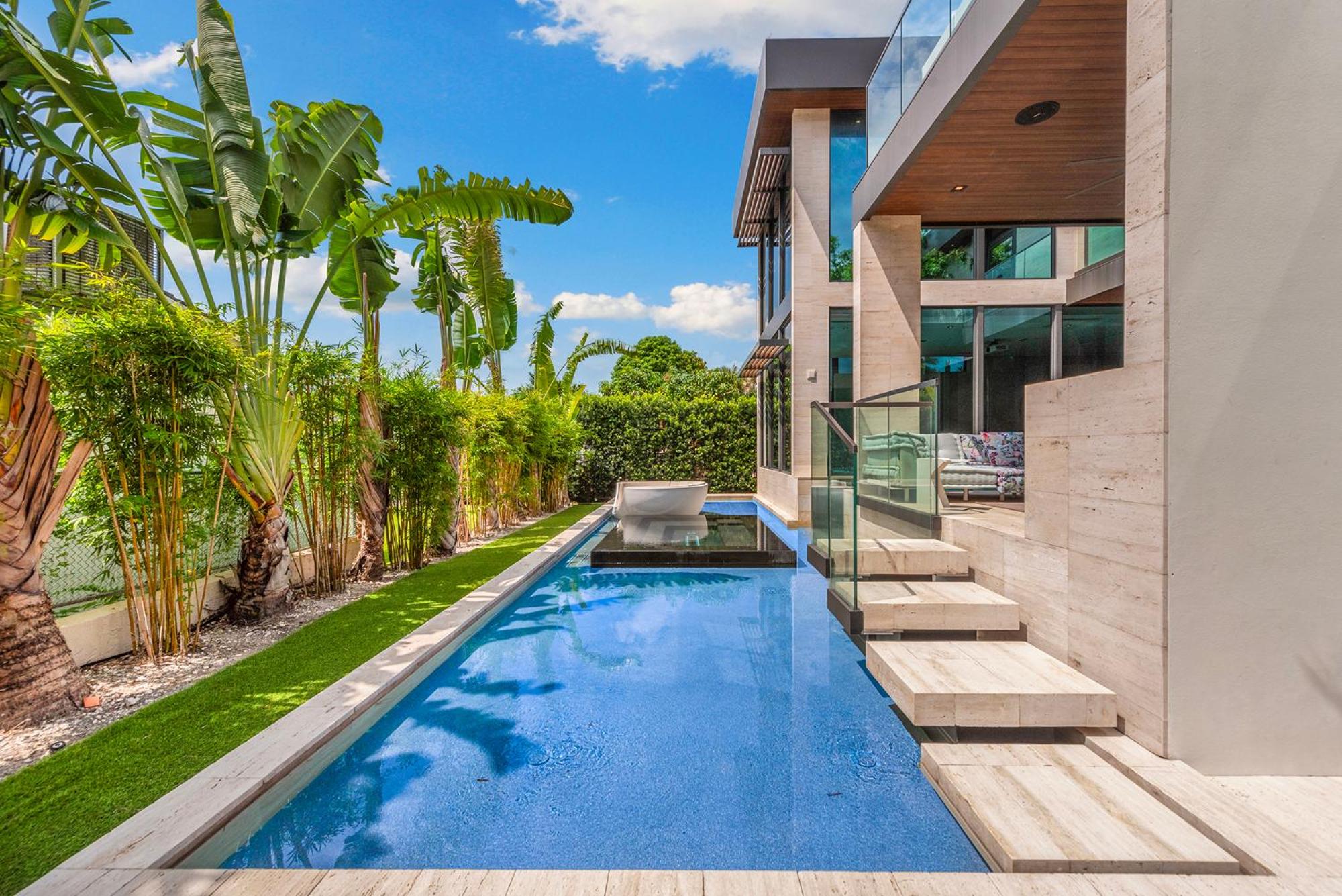 VILLA MODERN SUPER LUXURY MIAMI BEACh