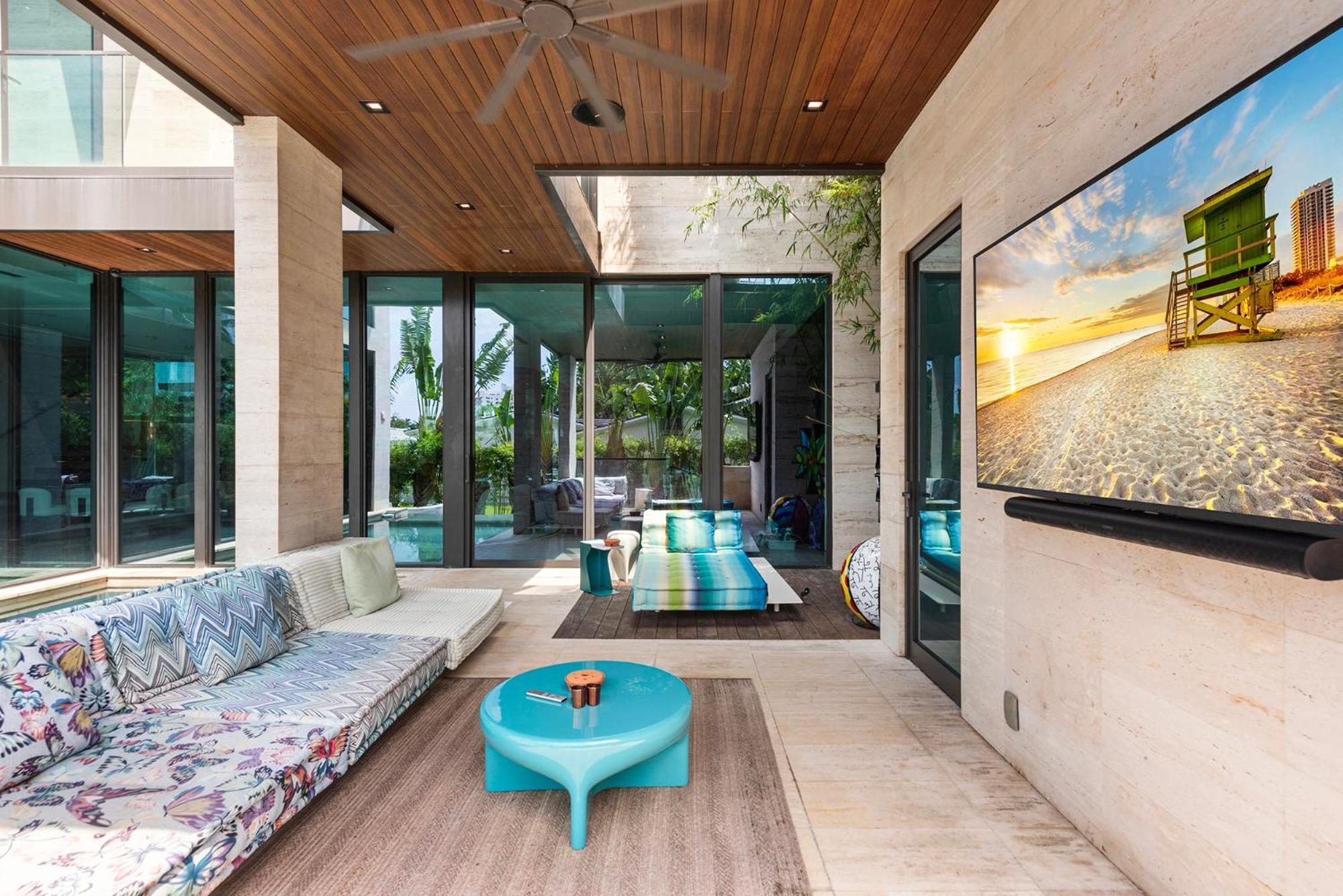 VILLA MODERN SUPER LUXURY MIAMI BEACh