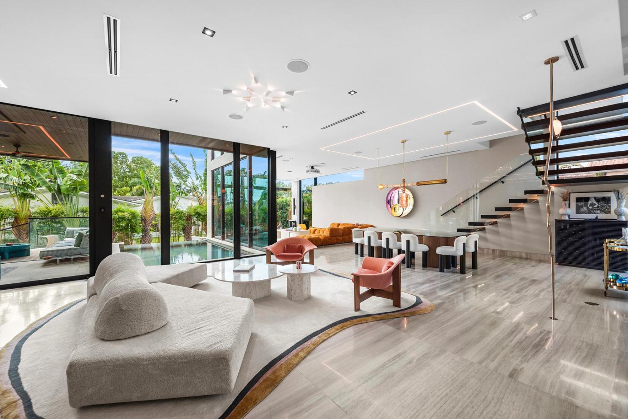 VILLA MODERN SUPER LUXURY MIAMI BEACh