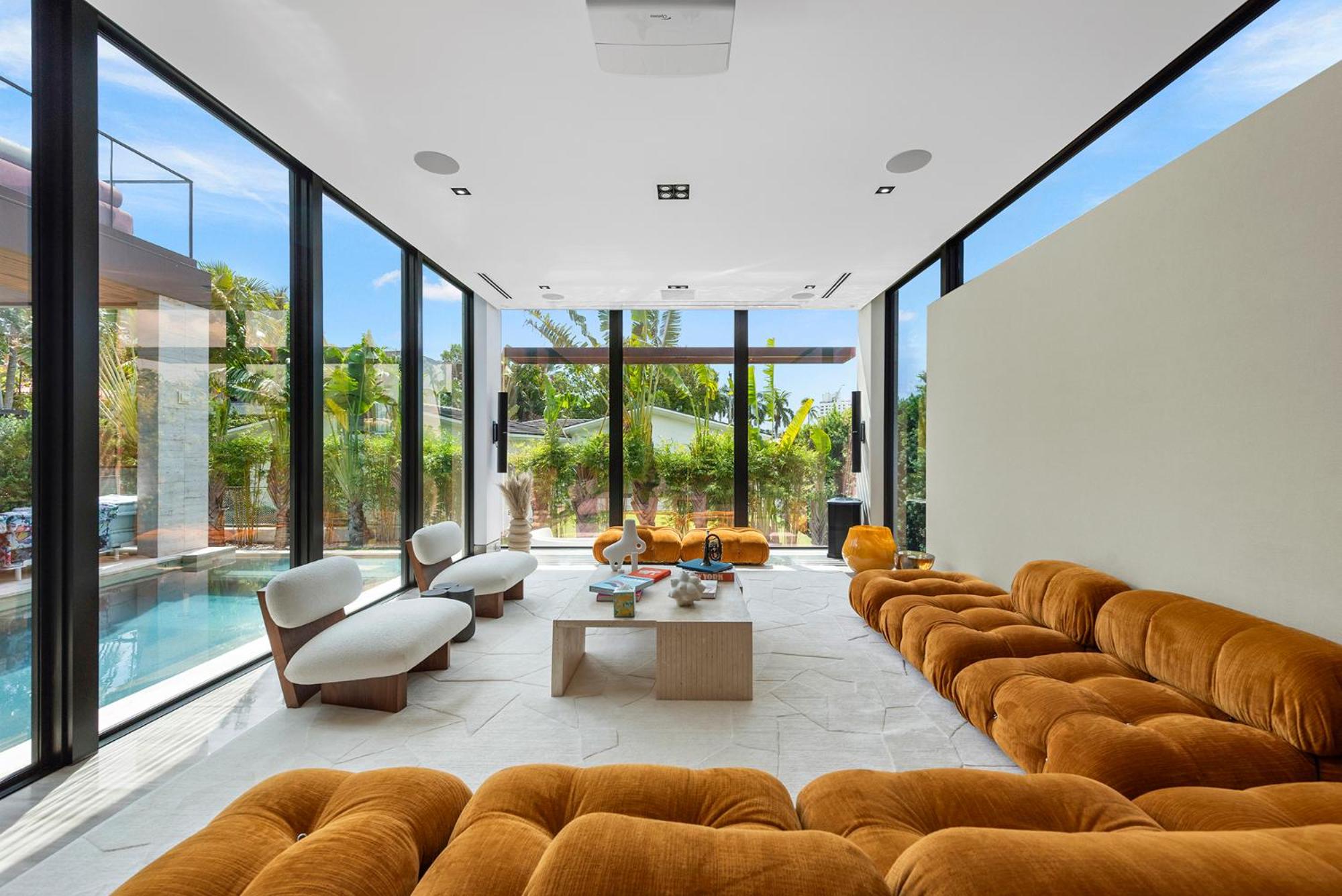 VILLA MODERN SUPER LUXURY MIAMI BEACh