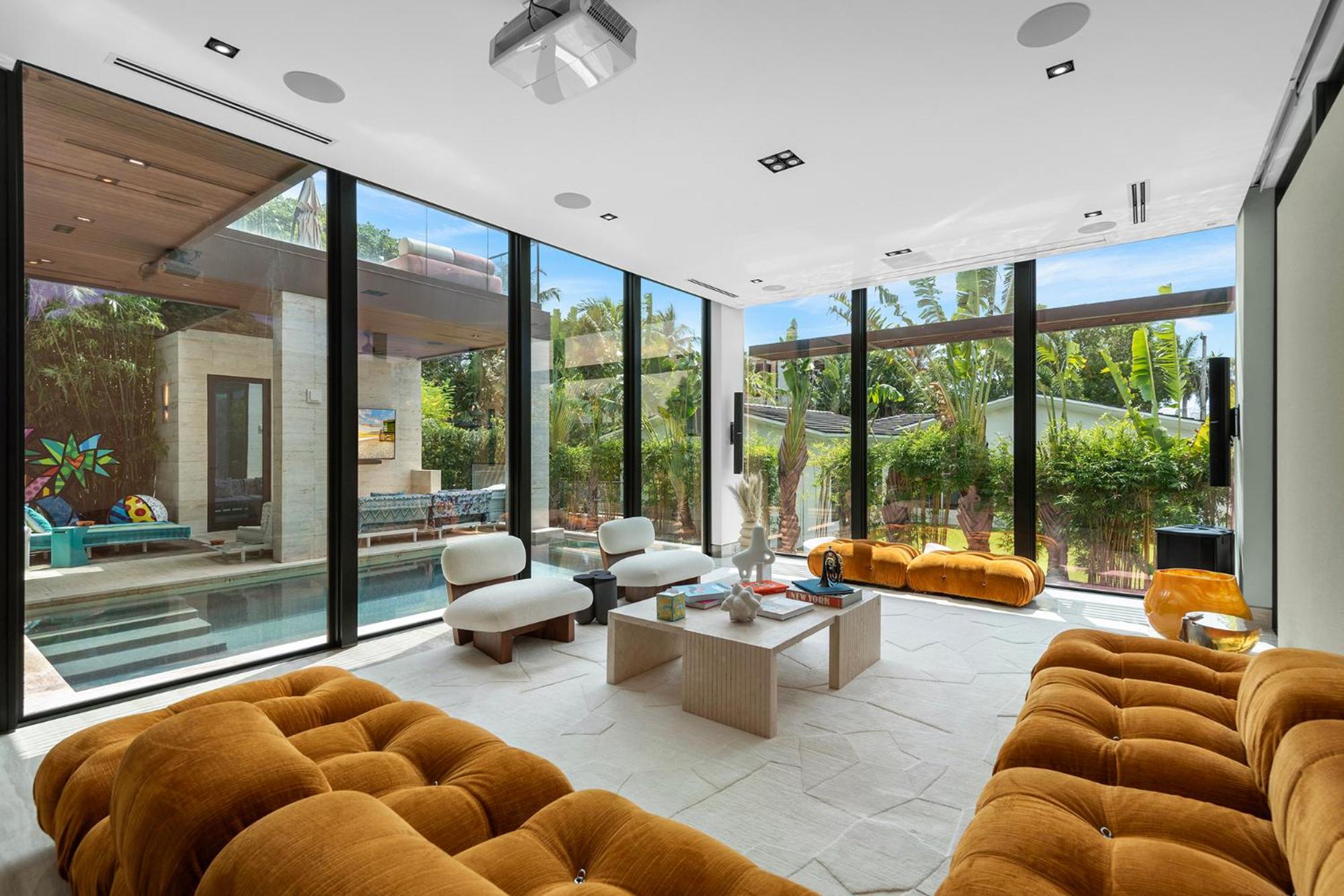VILLA MODERN SUPER LUXURY MIAMI BEACh
