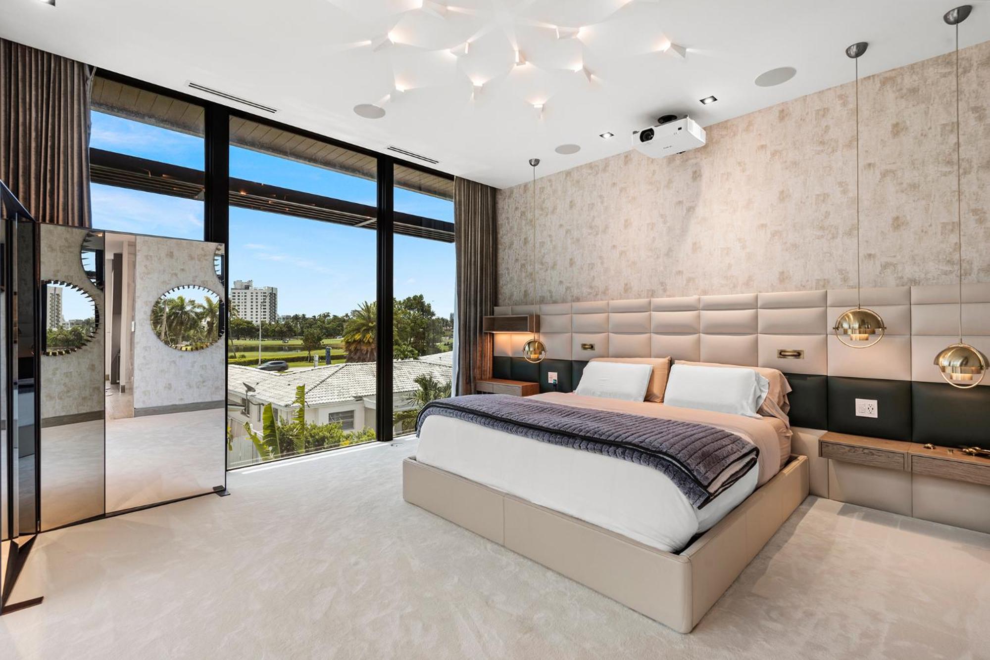 VILLA MODERN SUPER LUXURY MIAMI BEACh