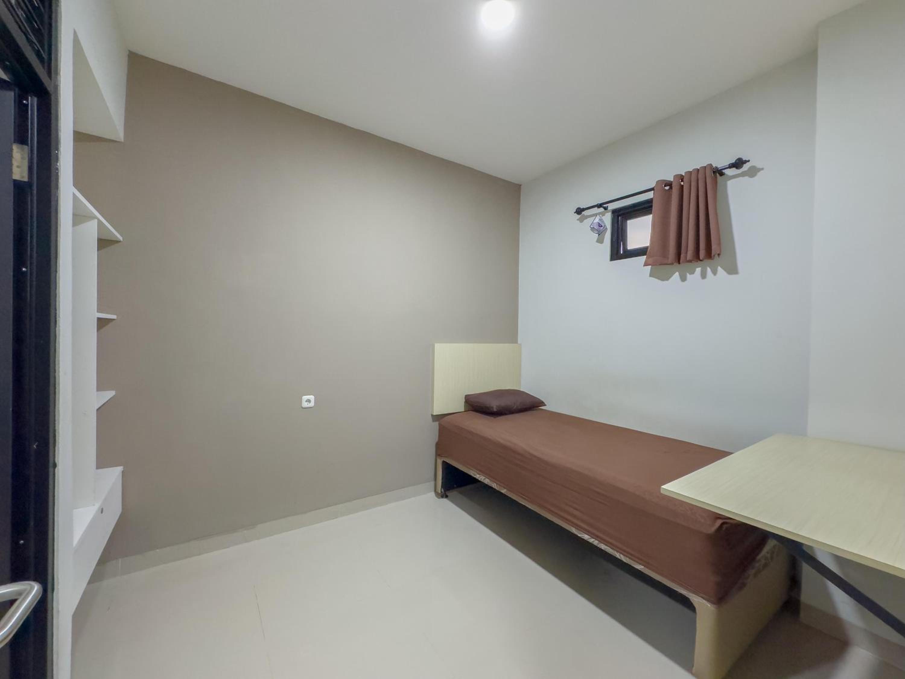 Beranda Istirahat Meruya view 5