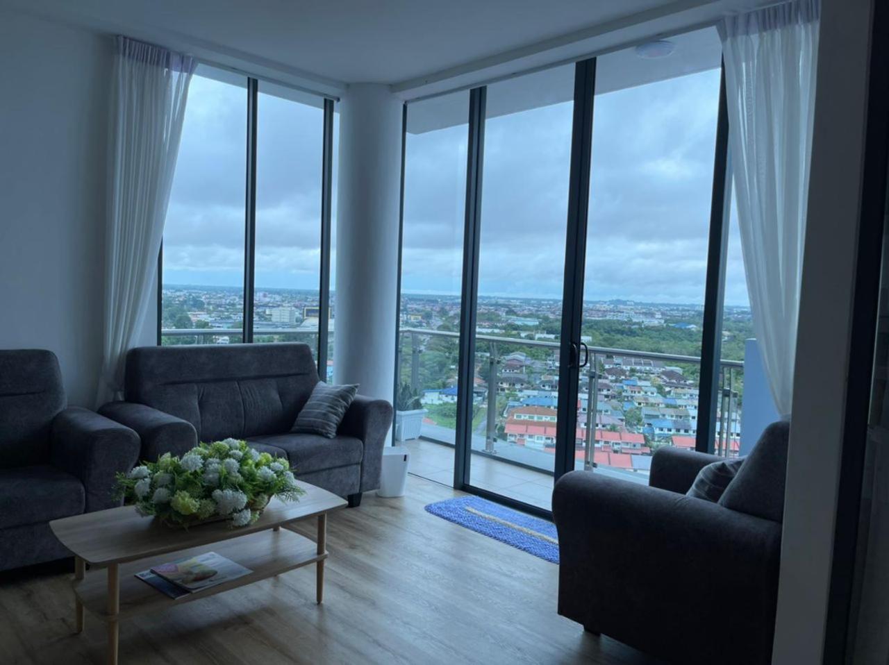 A Tower View Home photo 5