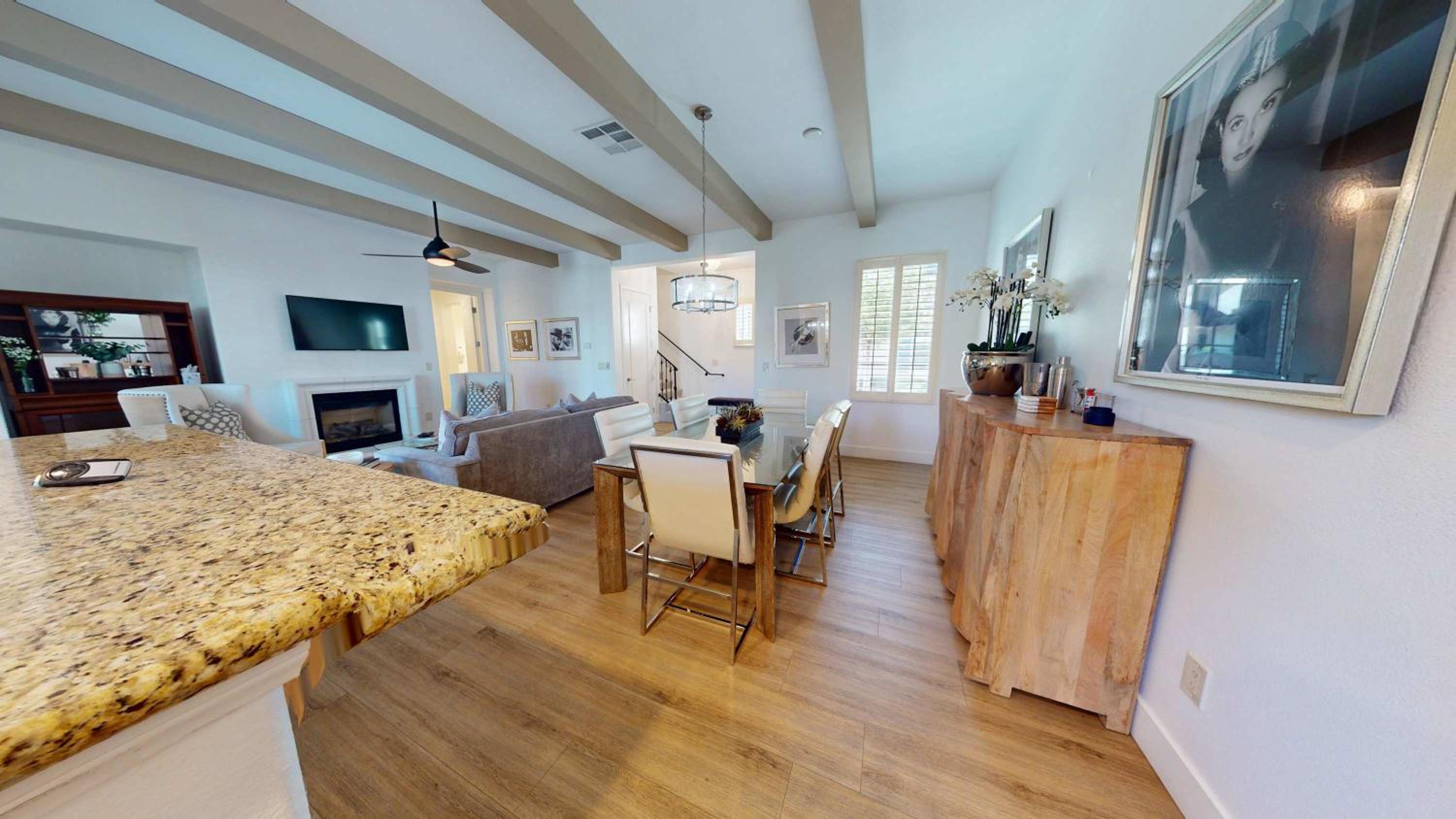 LV314 Stylish 3BR-4BA Legacy Villas Townhome view 3