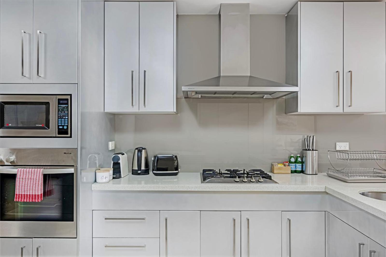 Family 3BR 2-level Home at Central Chatswood