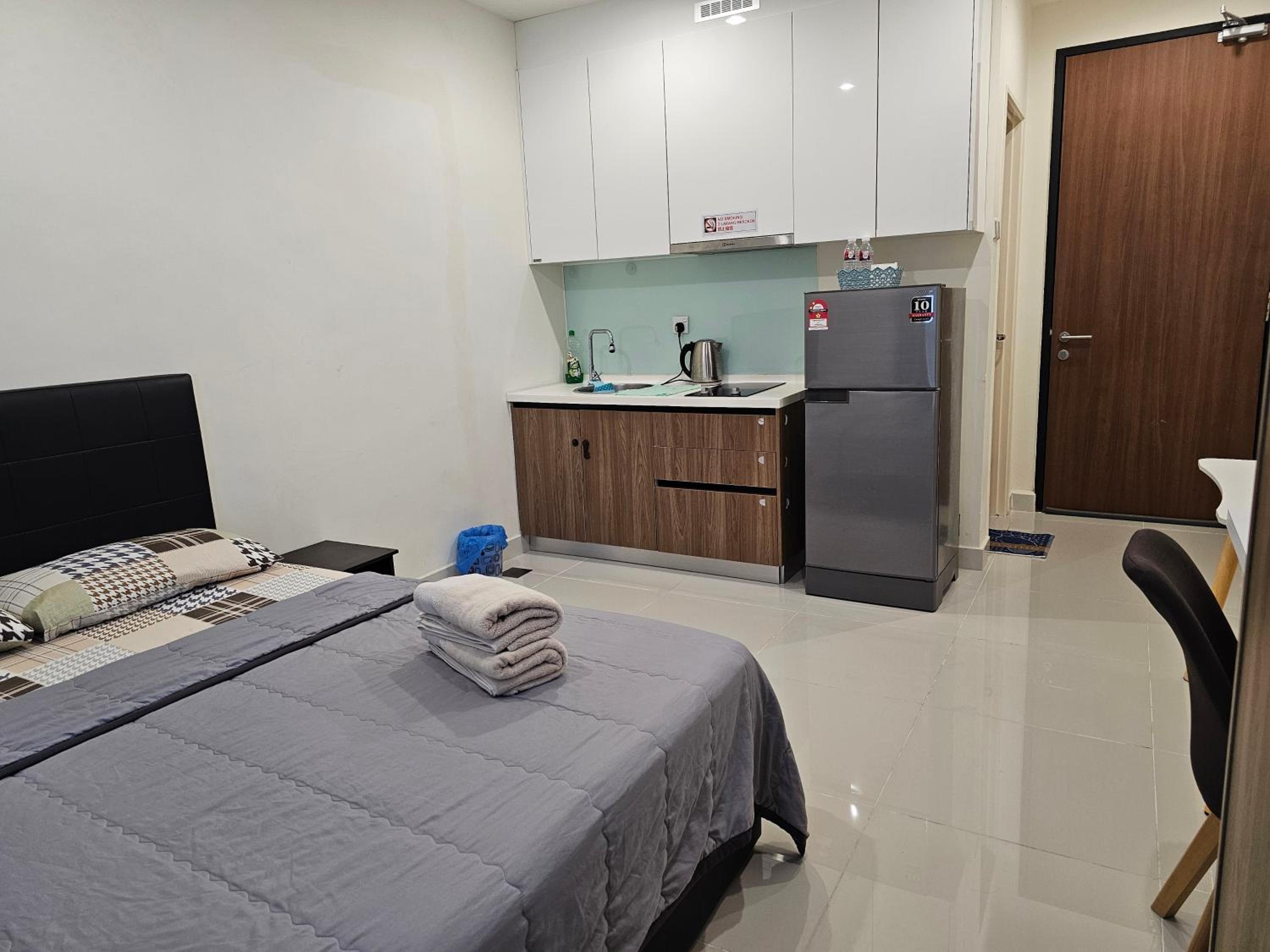 Cozy Cove 1, Kozi Square near General Hospital photo 3