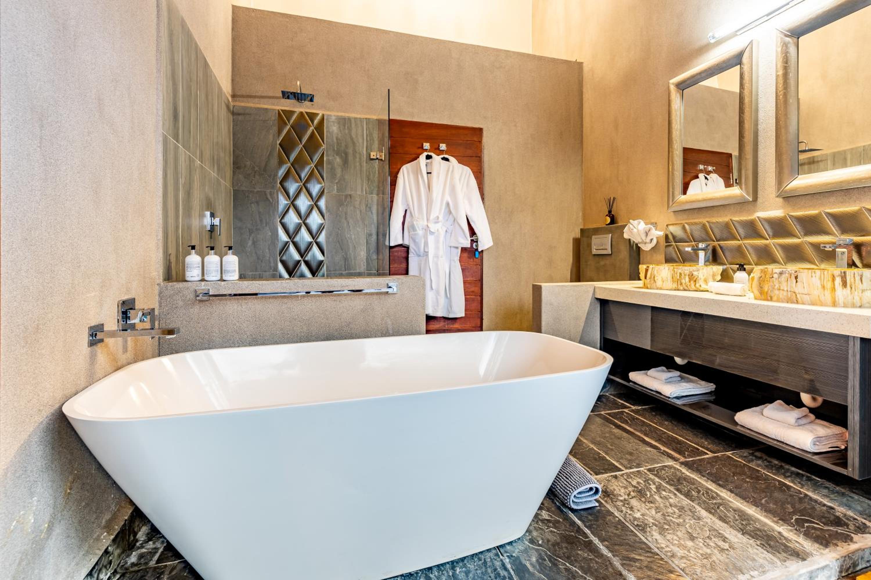 Kusudalweni Safari Lodge and Spa
