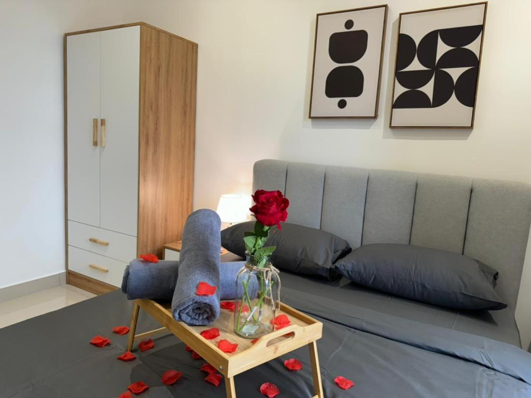 TRION 2, KLCC TRX IKEA at Chan Sow Lin, Kuala Lumpur by One Guesthouse