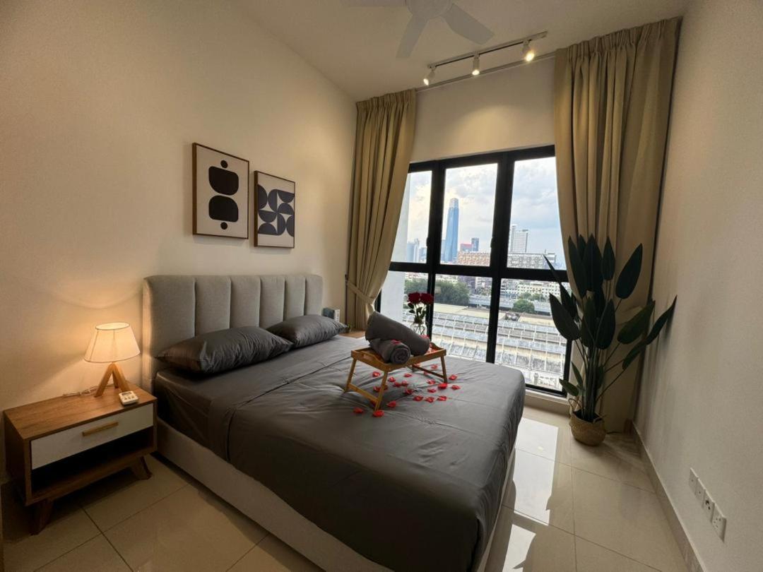 TRION 2, KLCC TRX IKEA at Chan Sow Lin, Kuala Lumpur by One Guesthouse