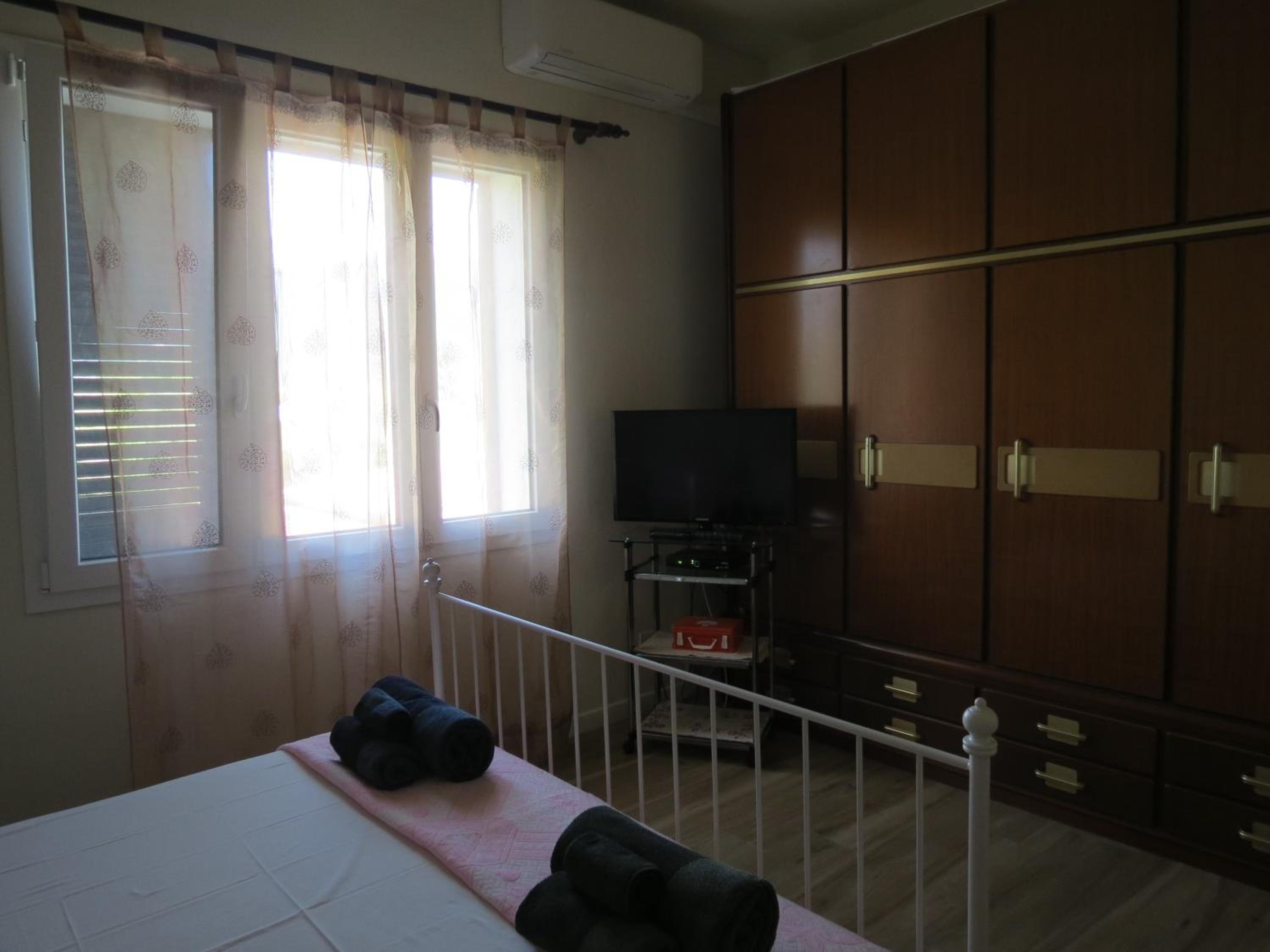Photo 42