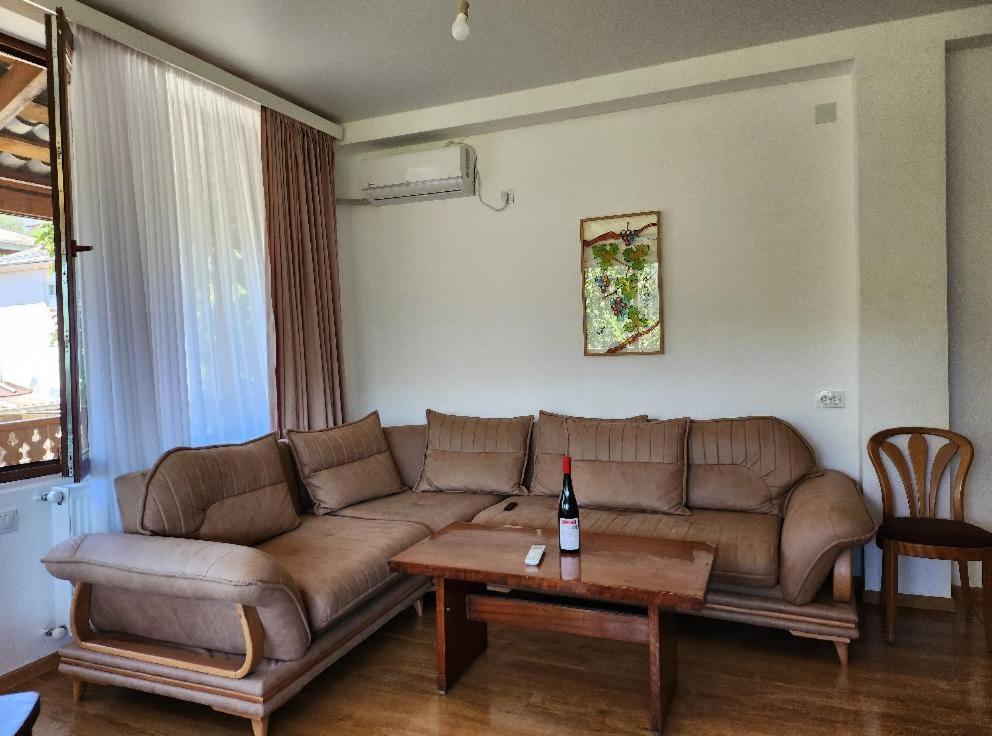 Lomtadze Family Wine Hotel