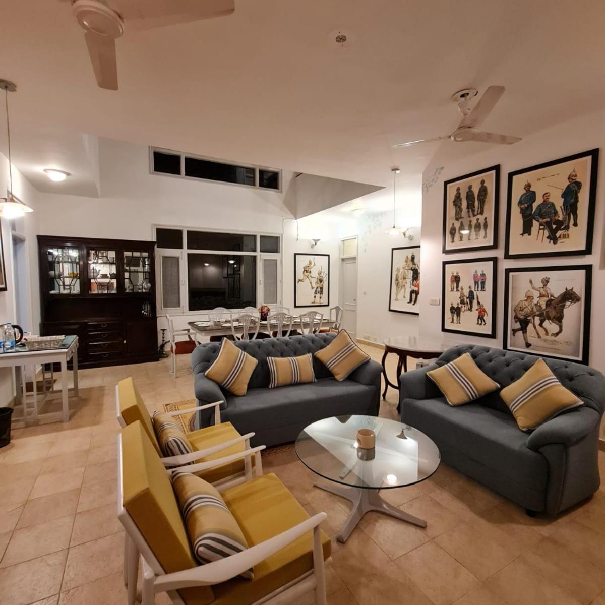 lounge