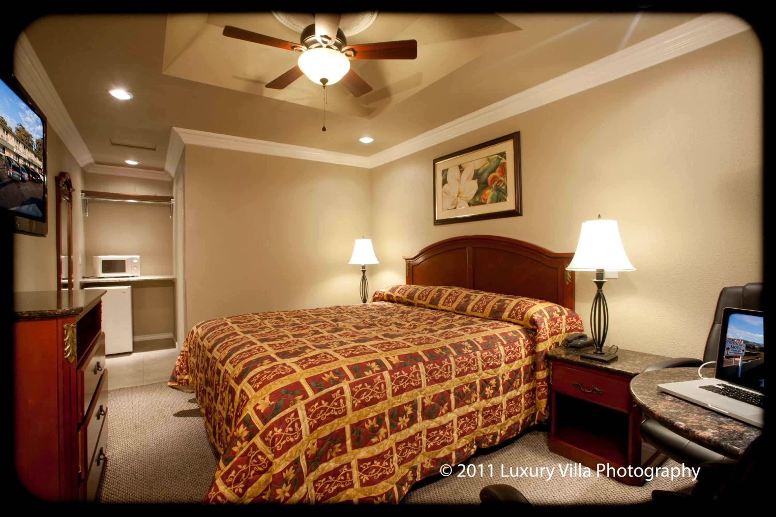 Crystal Lodge Motel
