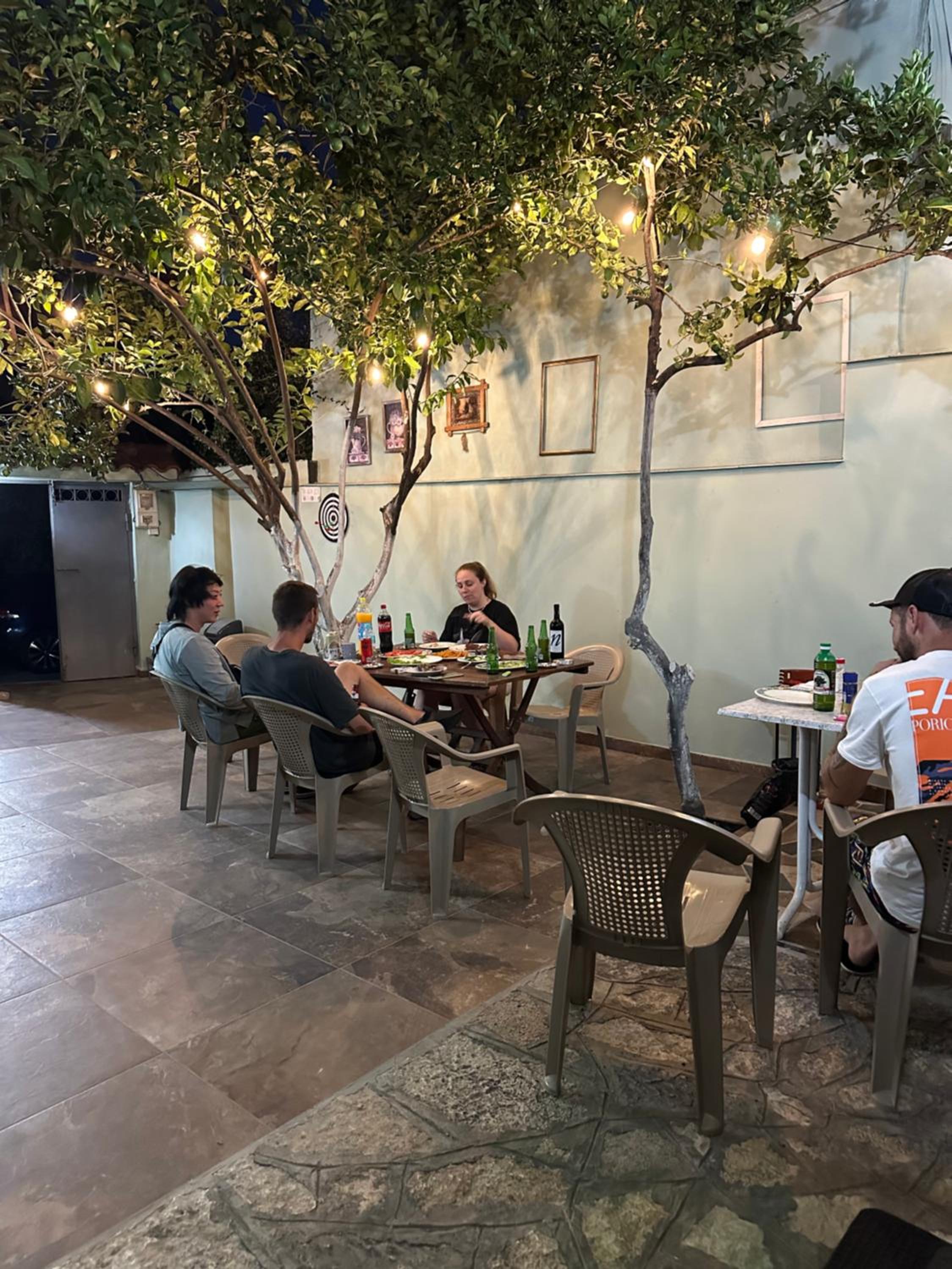 dining