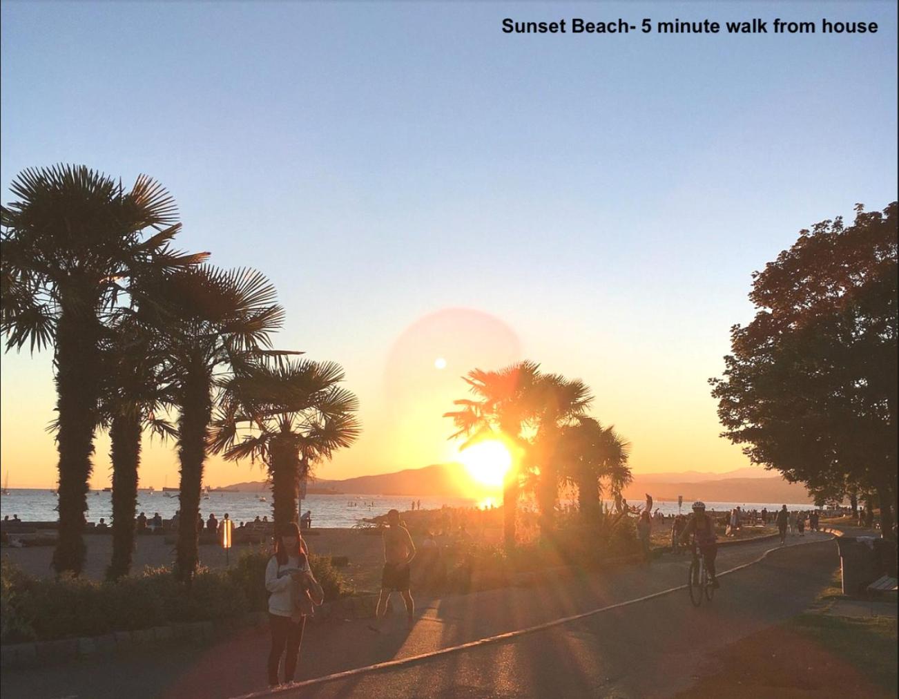 Designer 2BR in Downtown Steps from Sunset Beach