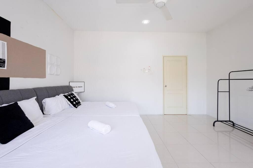 Bayu Tasik Guest House Pengkalan- free netflix photo 7