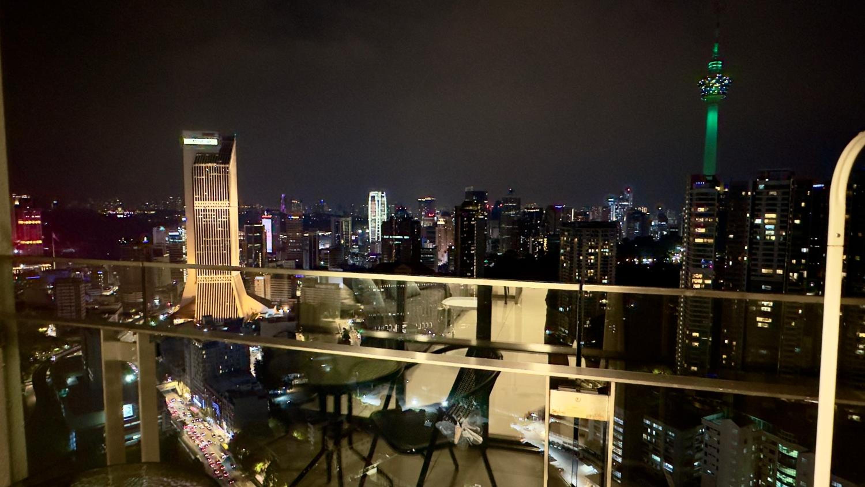Balcony Cityscape III The Robertson Residence 41f