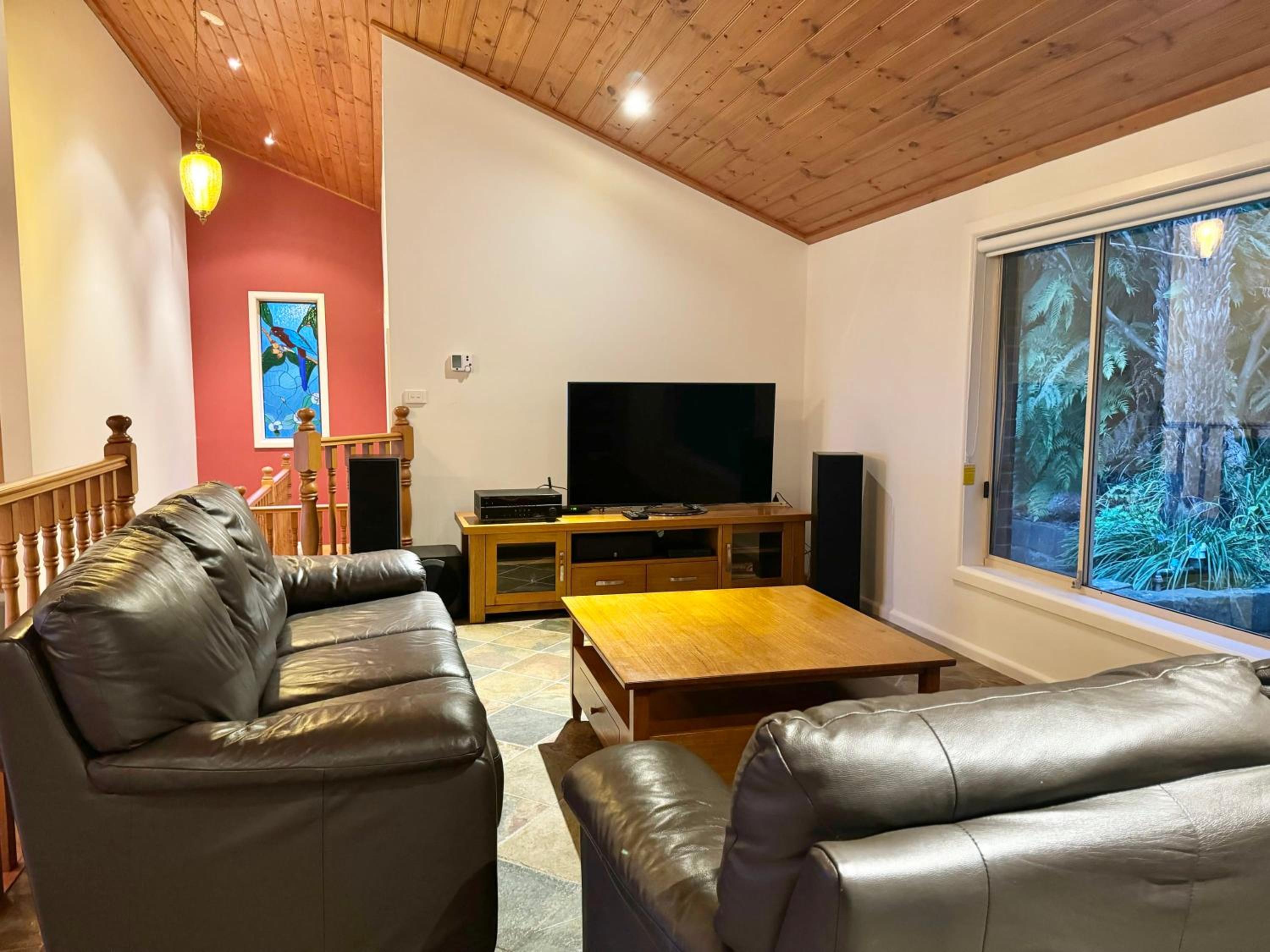 Embrace Nature's Beauty in Ferny Creek