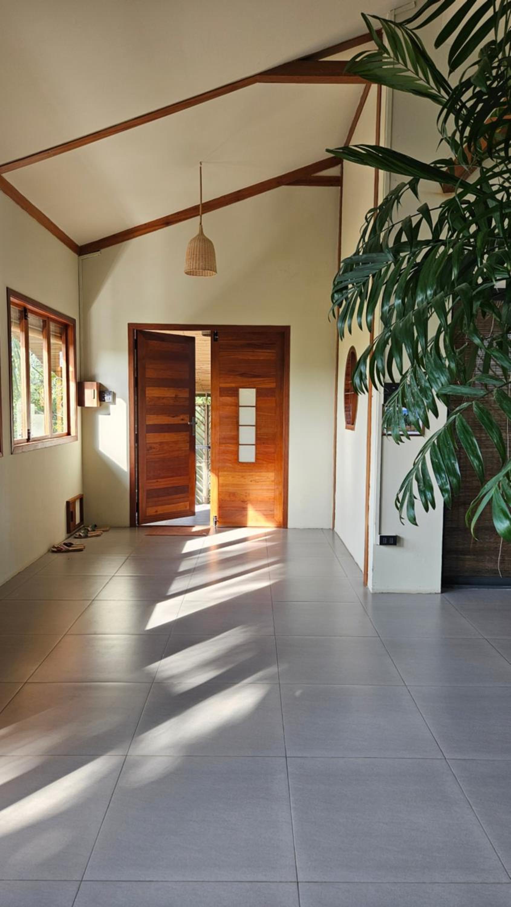 The Zen - InnerZen Mekong Riverside homestay Ben Tre 1 bed for 1-2 persons, 2 beds for 3-4 persons