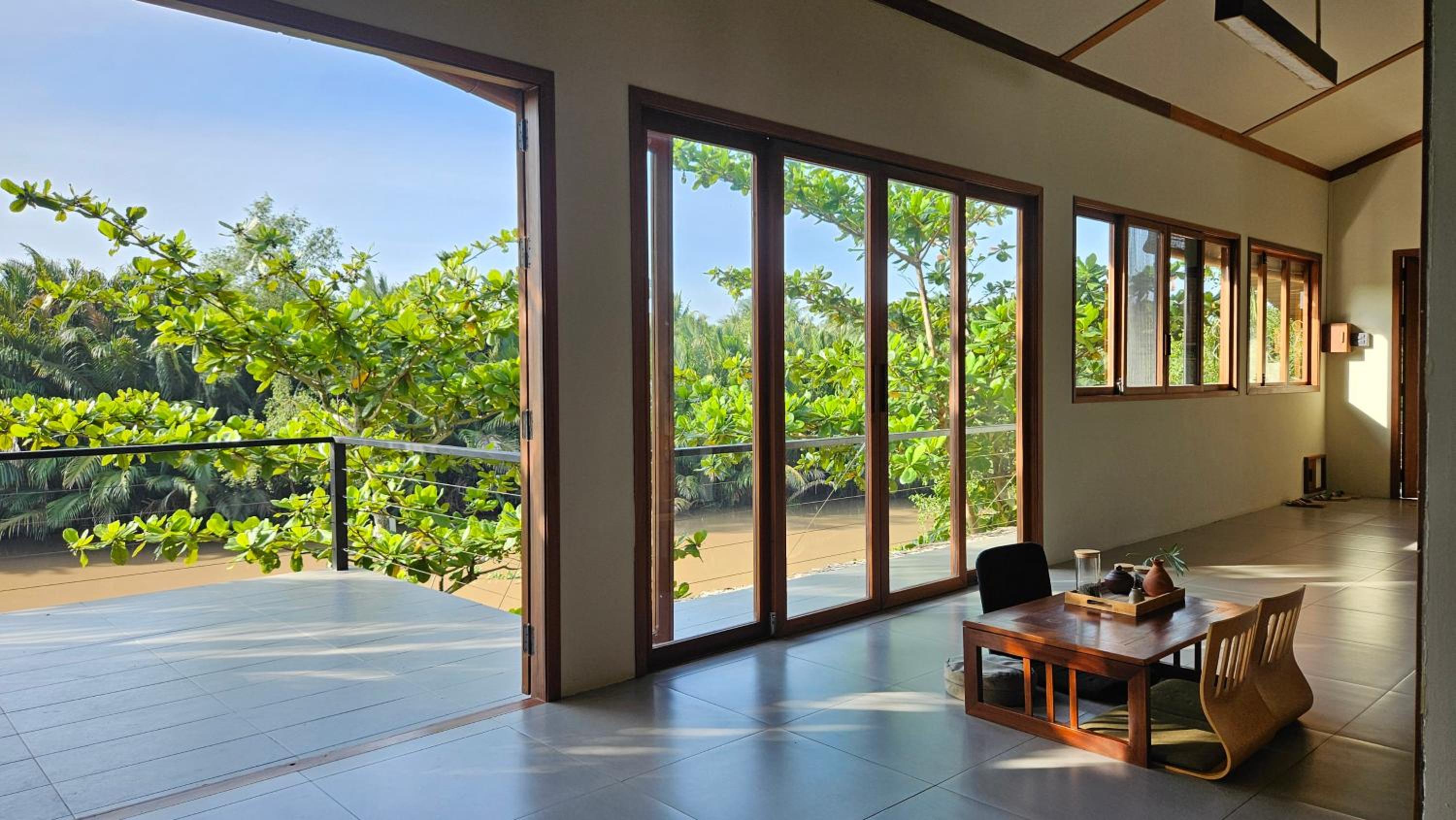 The Zen - InnerZen Mekong Riverside homestay Ben Tre 1 bed for 1-2 persons, 2 beds for 3-4 persons