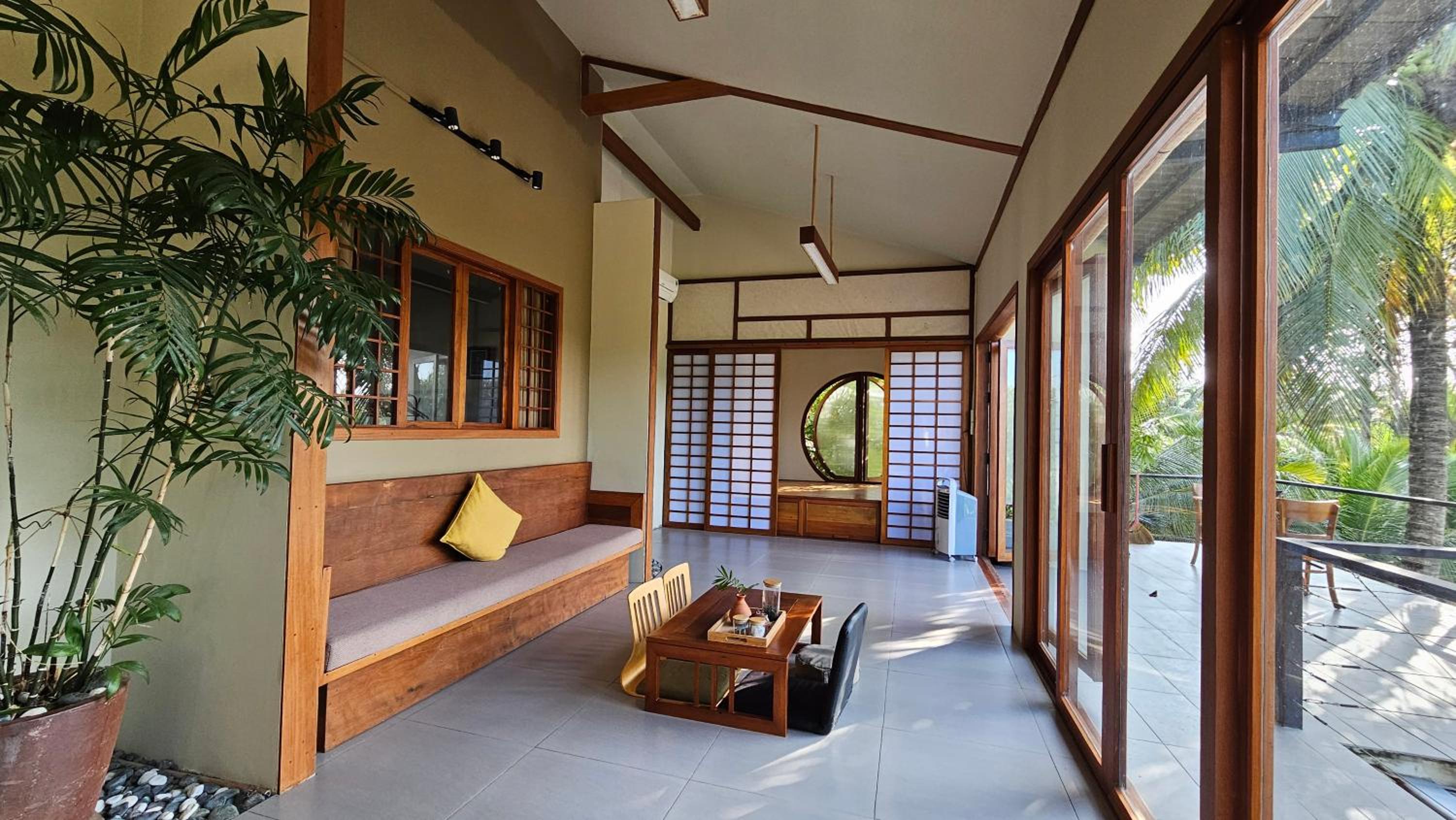 The Zen - InnerZen Mekong Riverside homestay Ben Tre 1 bed for 1-2 persons, 2 beds for 3-4 persons