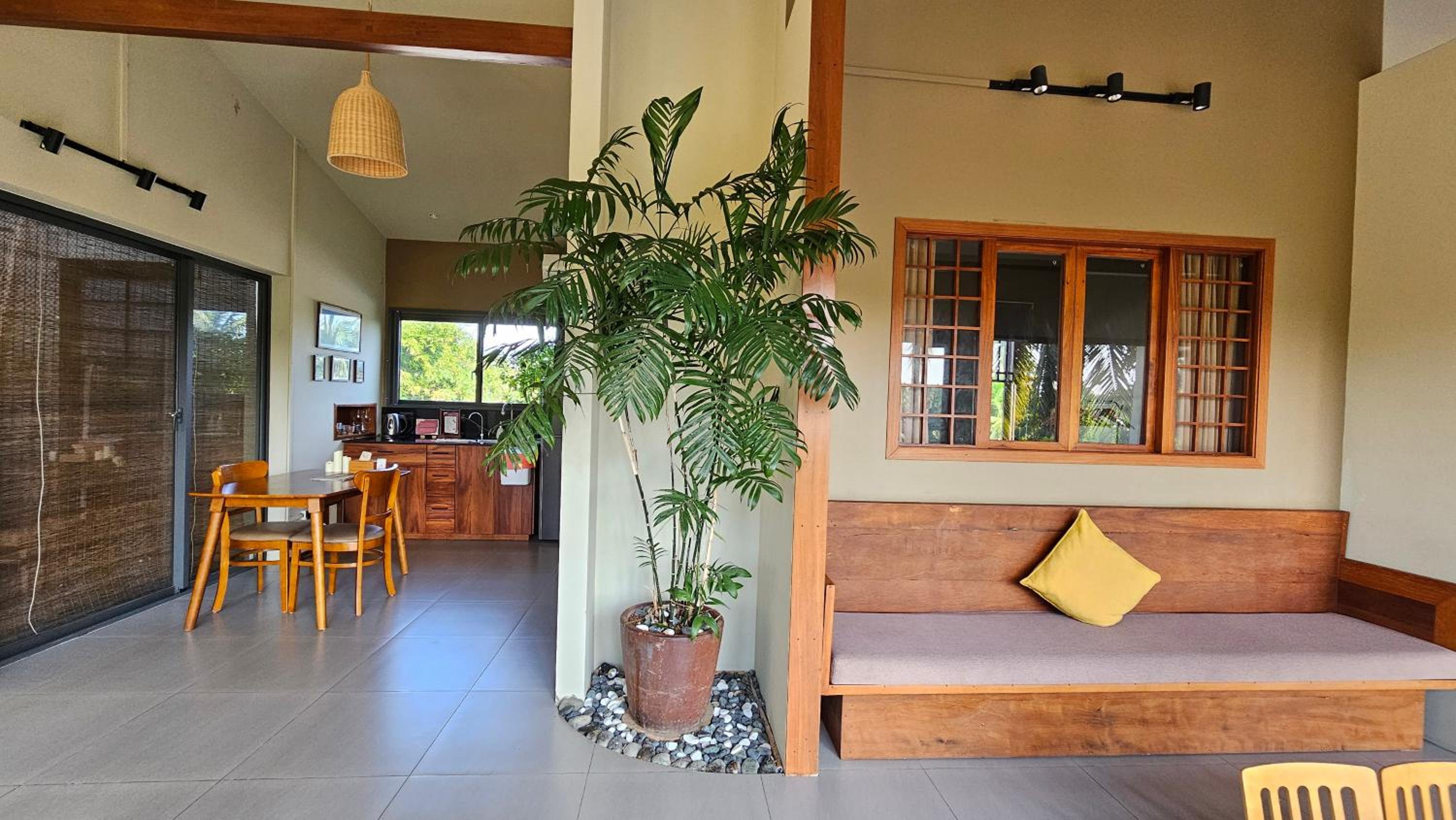 The Zen - InnerZen Mekong Riverside homestay Ben Tre 1 bed for 1-2 persons, 2 beds for 3-4 persons