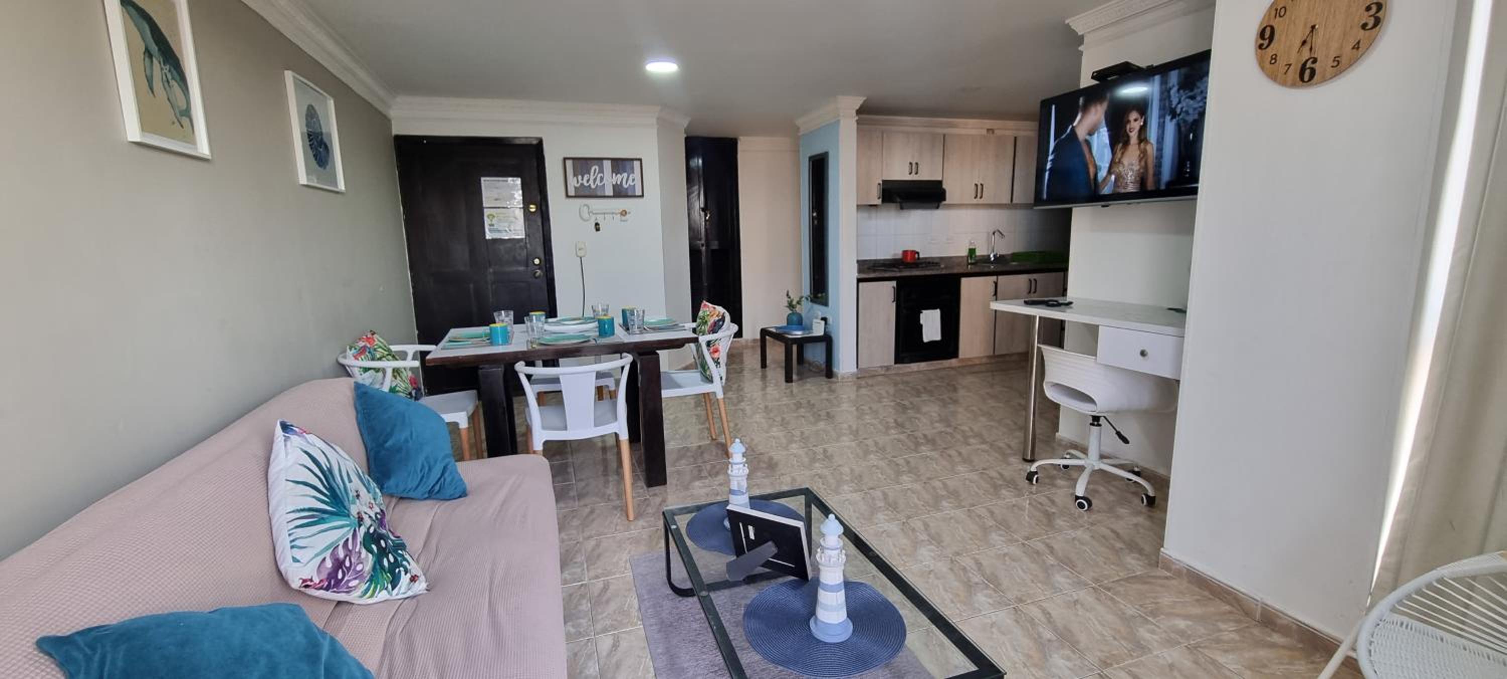 Apartamento con piscina cerca al mar Amoblado Rodadero Sur