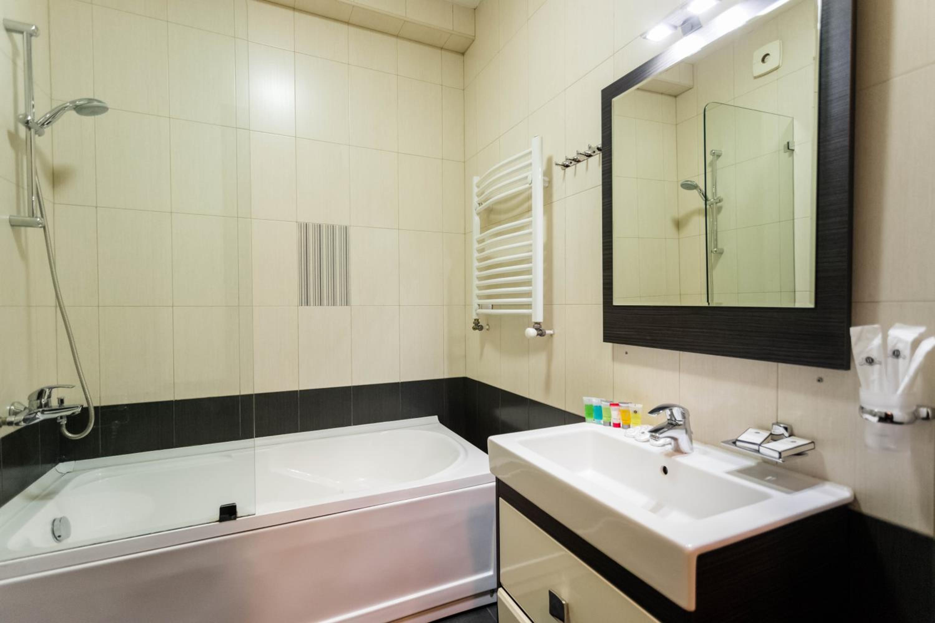 Downtown Spacious Apartment