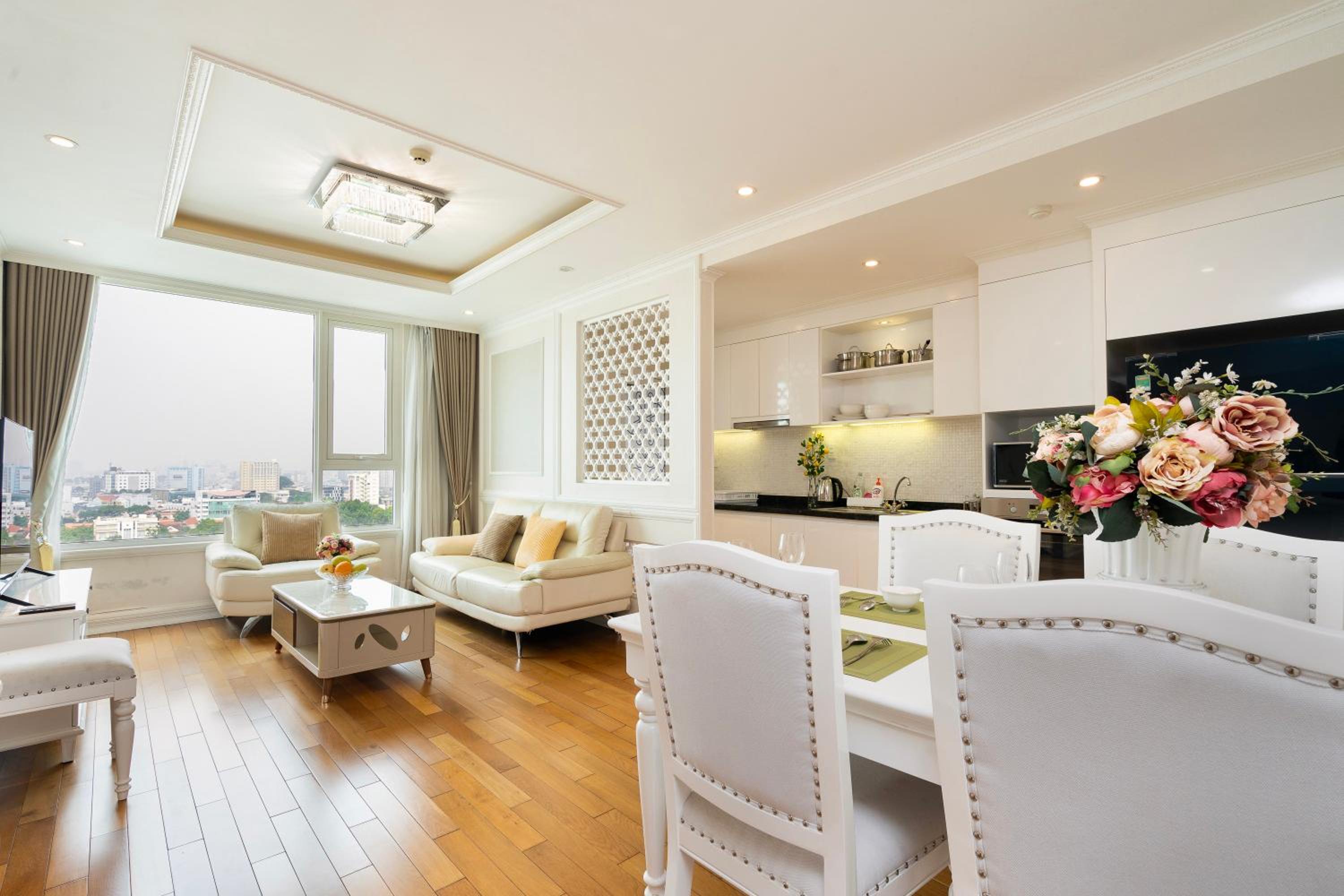 2BR 3BR Luxury Apartment Sky Pool