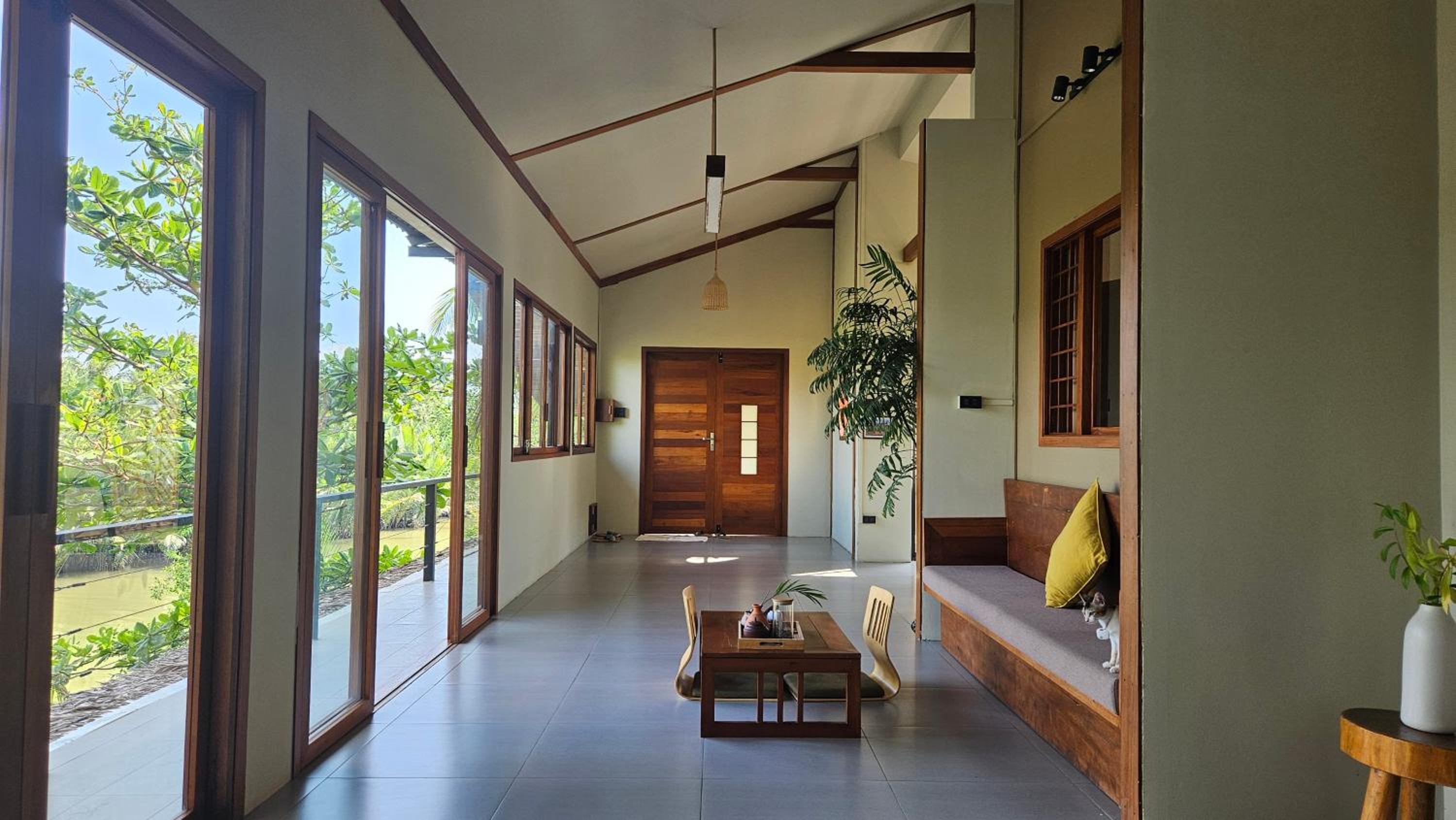 The Zen - InnerZen Mekong Riverside homestay Ben Tre 1 bed for 1-2 persons, 2 beds for 3-4 persons
