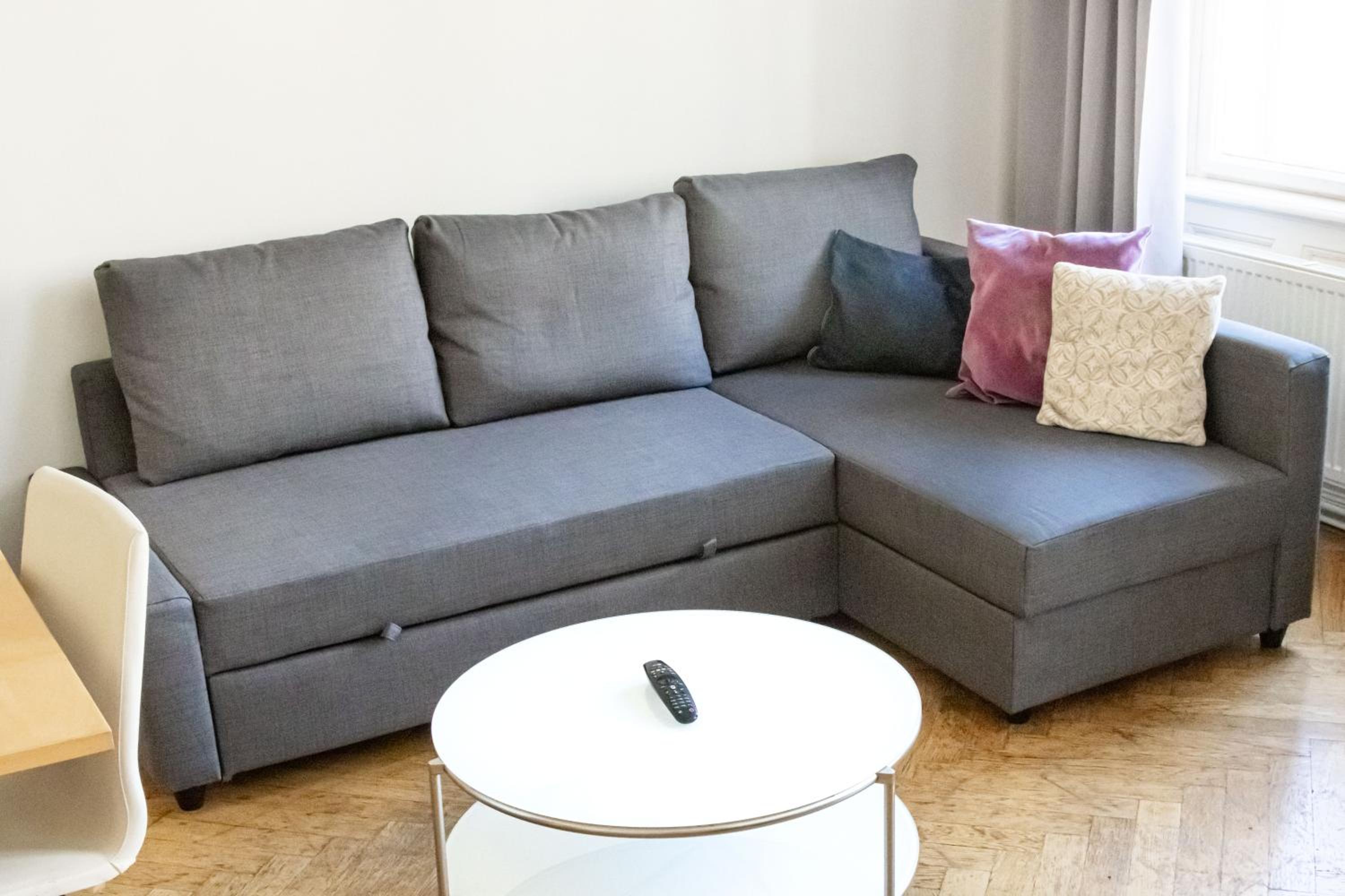 Apartments in Mala Strana - 10 minutes from Charles Bridge