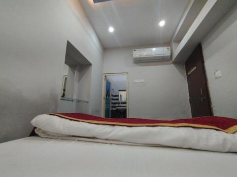 AROHA Homestay