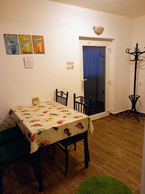 Írisz Apartman