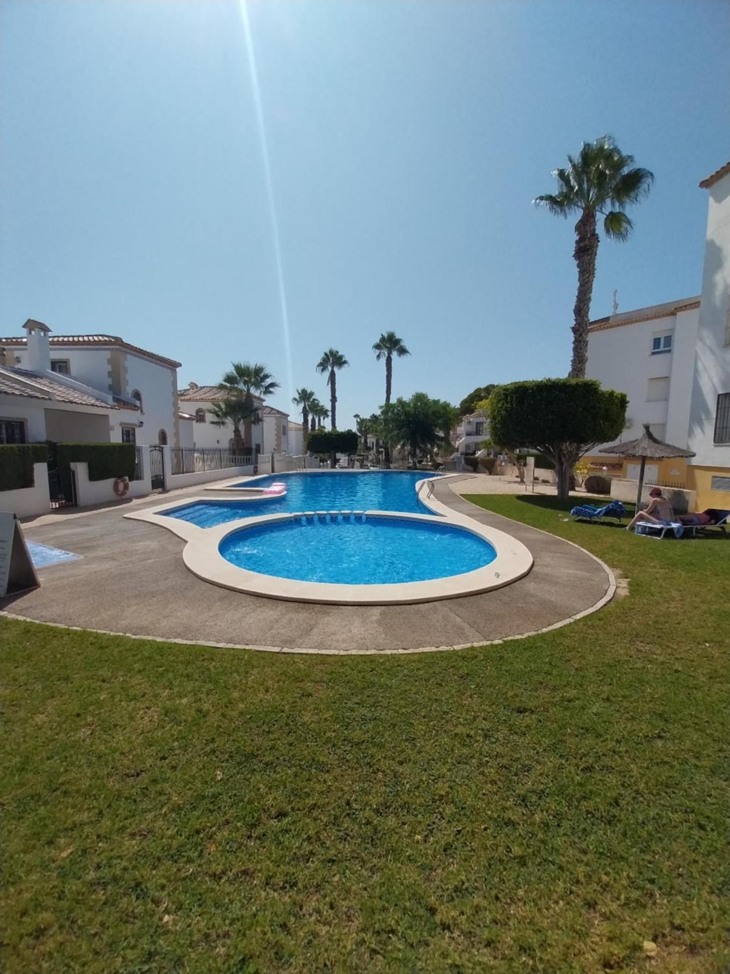 Charming Apartment in front of Villamartin Golf And Plaza
