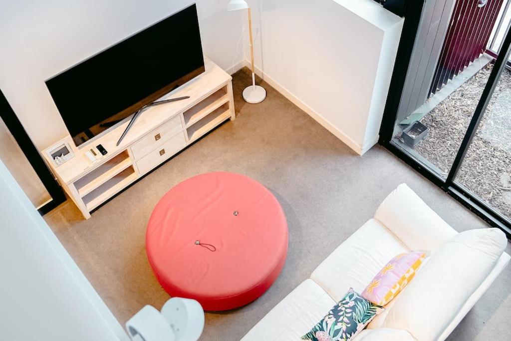Box Hill Gem 2B Apartment Parking
