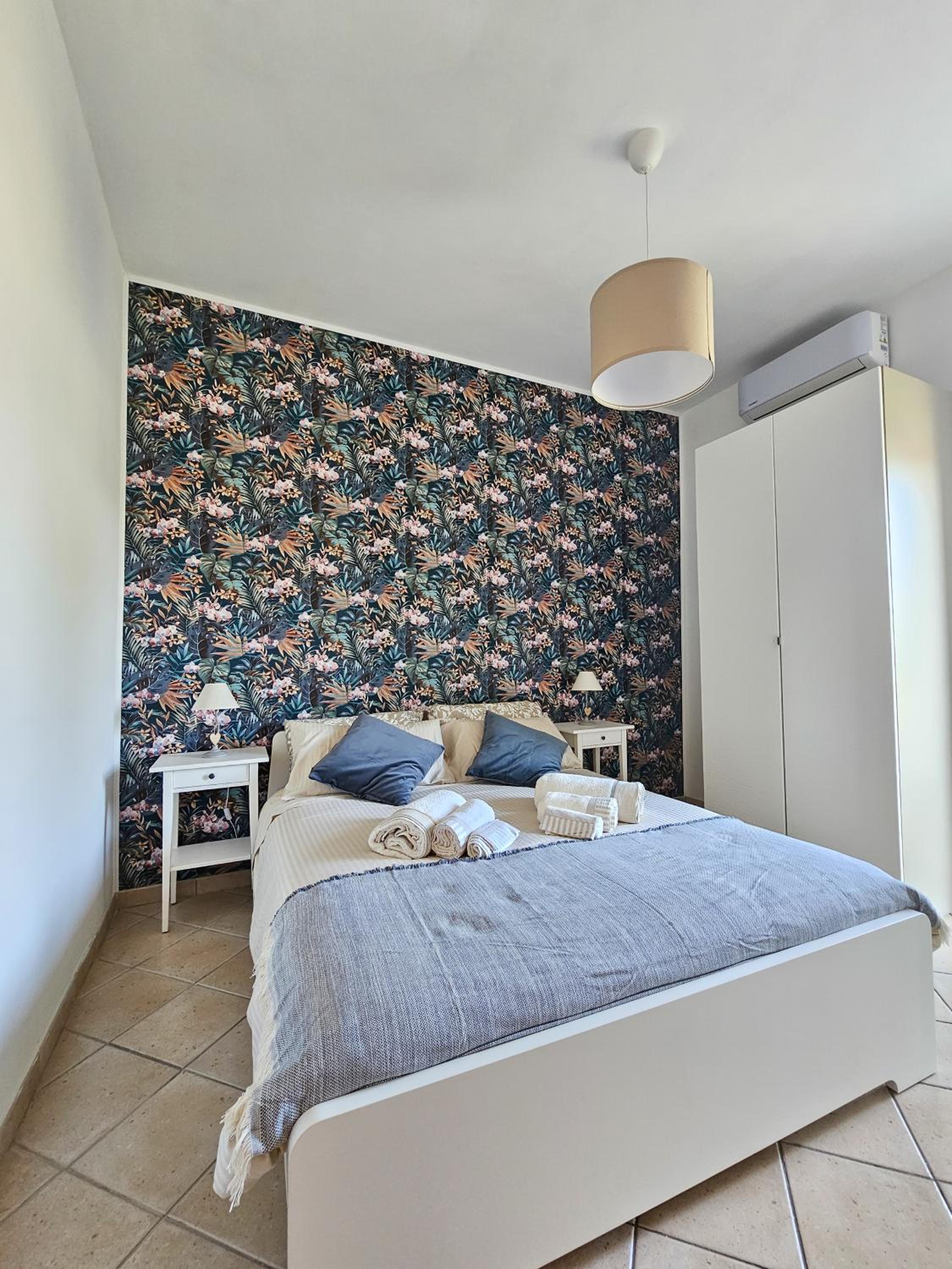 HOME SWEET ROME-Tor Vergata