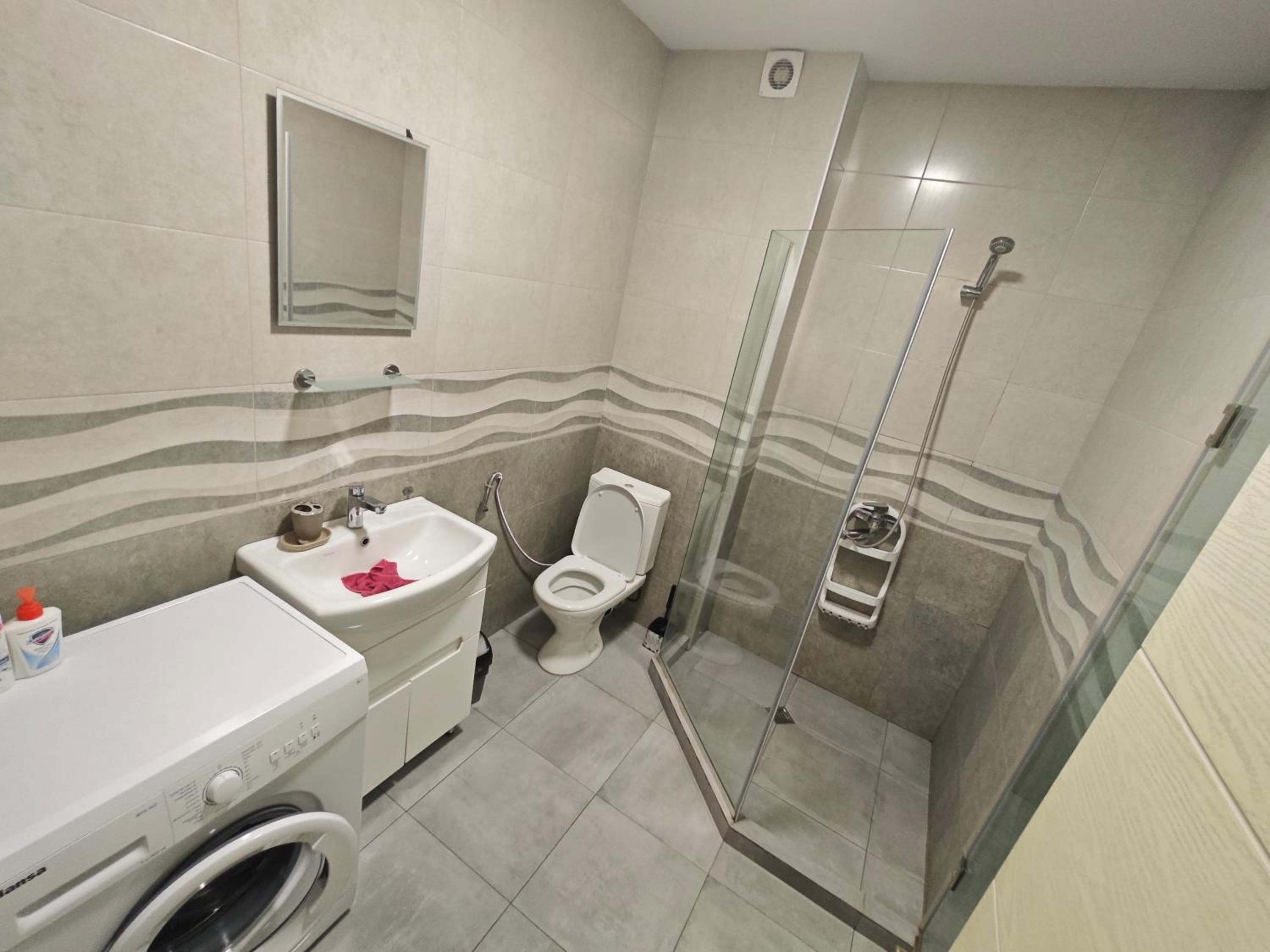 Central Pointe Suite