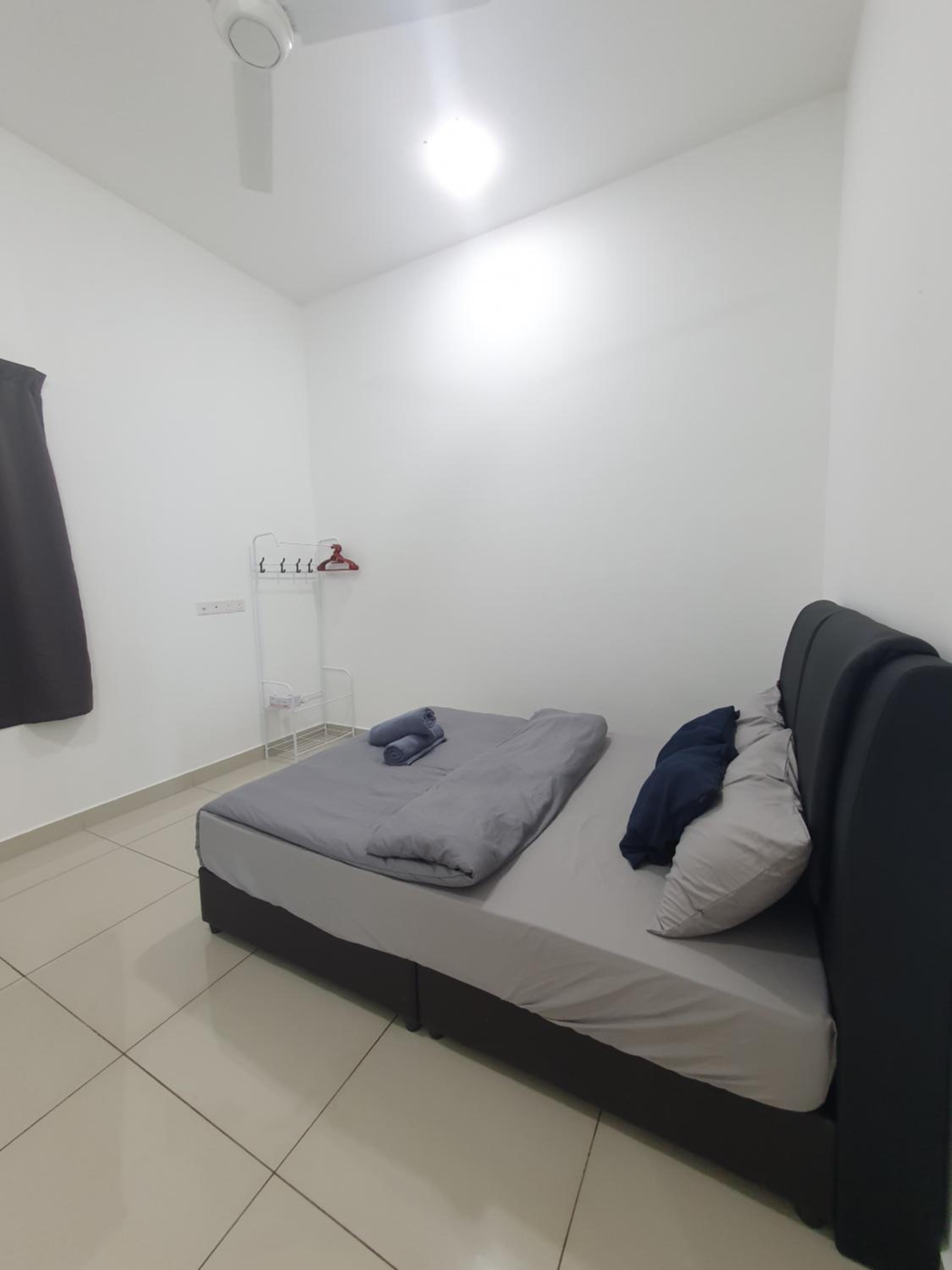 Southbay Seaview Condo A2 10minQueensbay 10minSpice photo 5