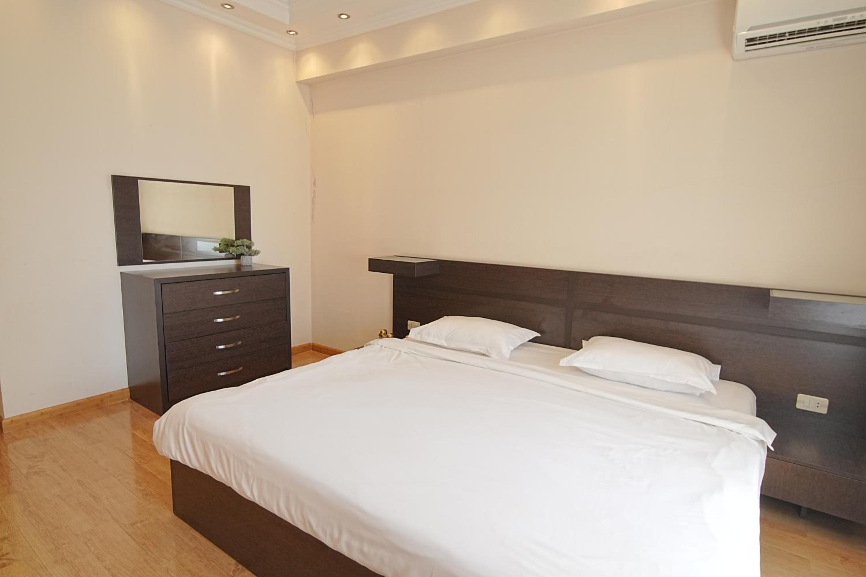 Luxury Apartments on 13 Buzand street by Sweet Home