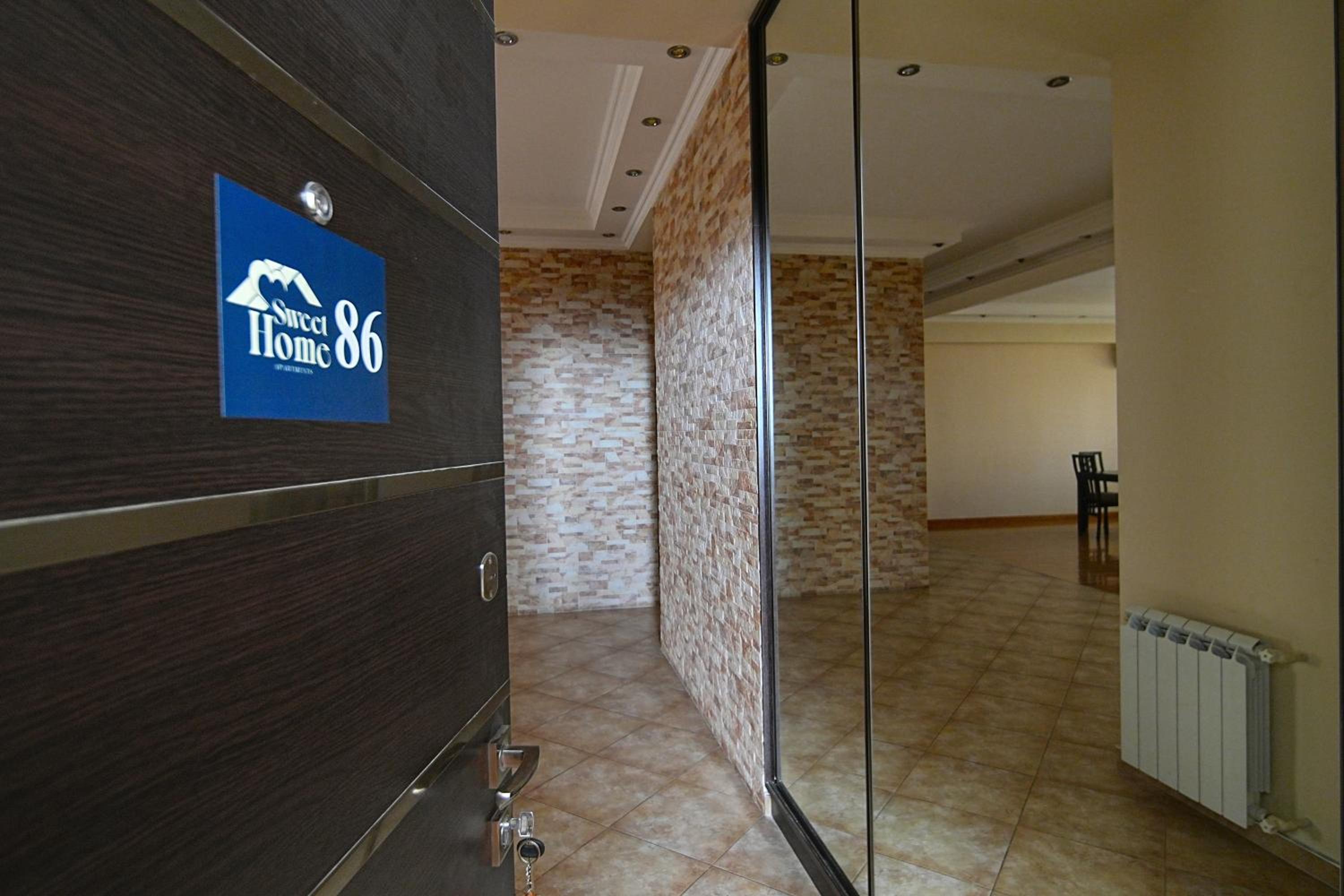 Luxury Apartments on 13 Buzand street by Sweet Home