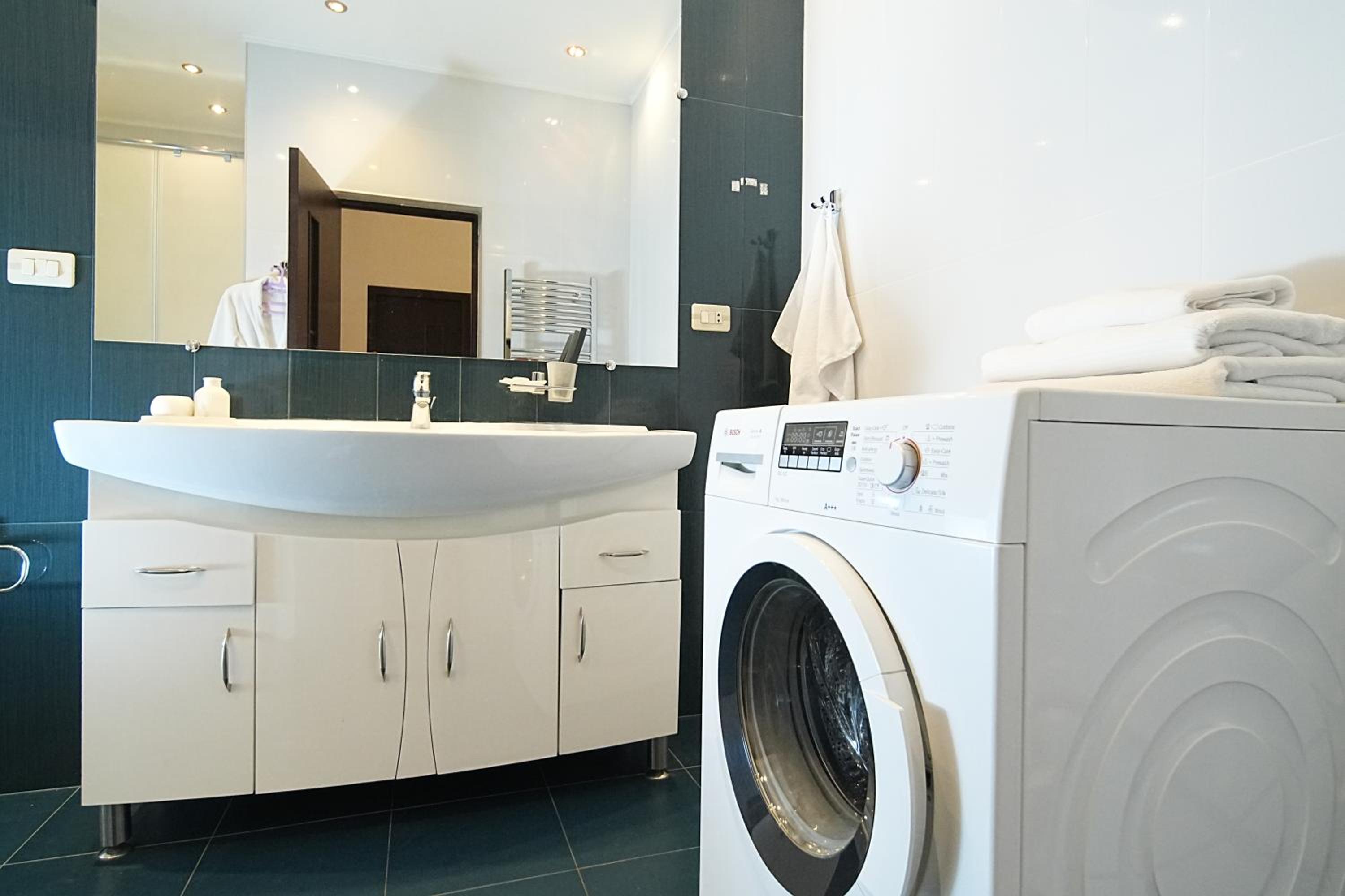Luxury Apartments on 13 Buzand street by Sweet Home