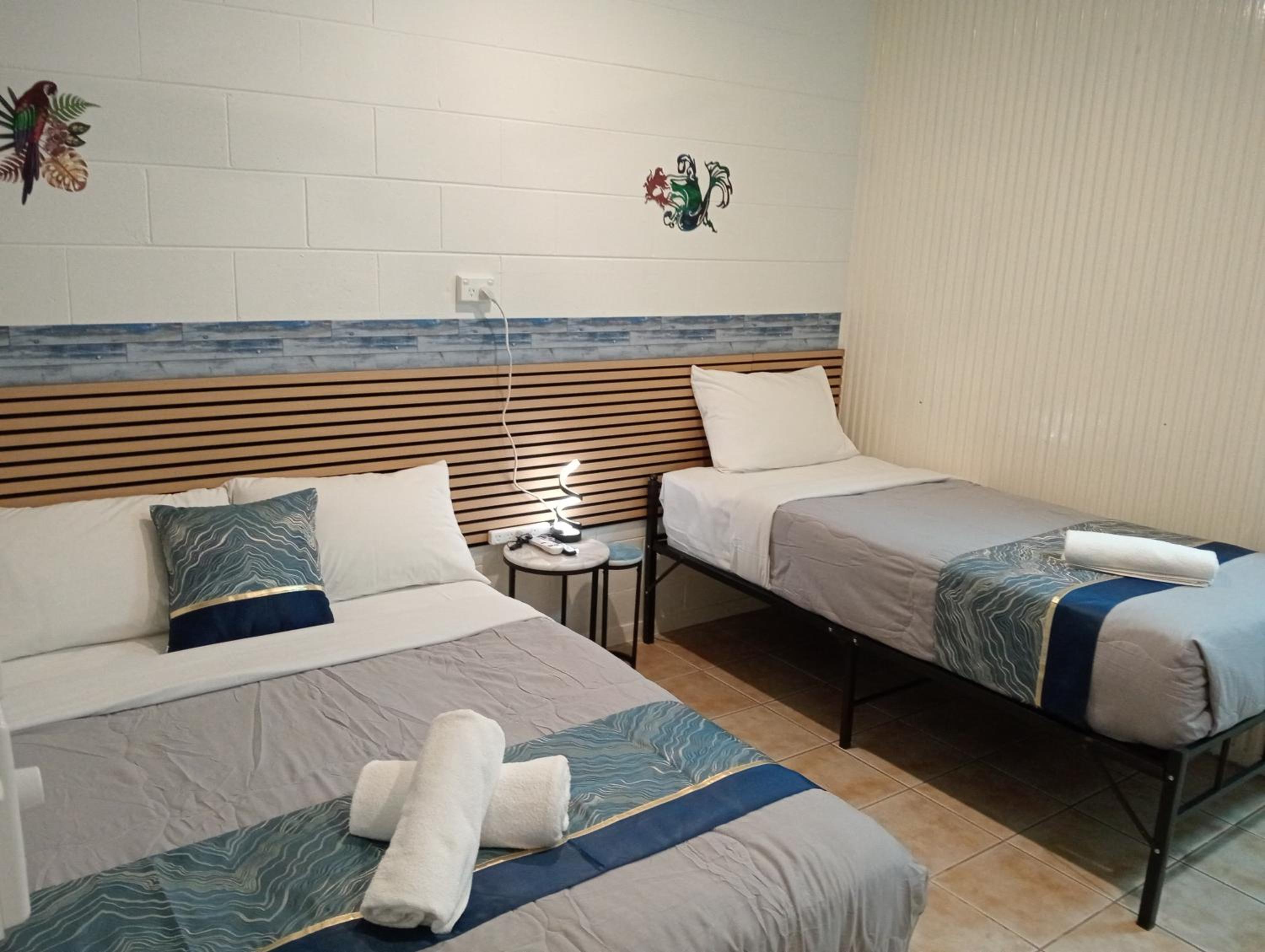 Innisfail Riverfront Motel