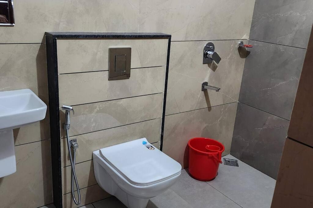 Nambiaparambil Serviced Villa