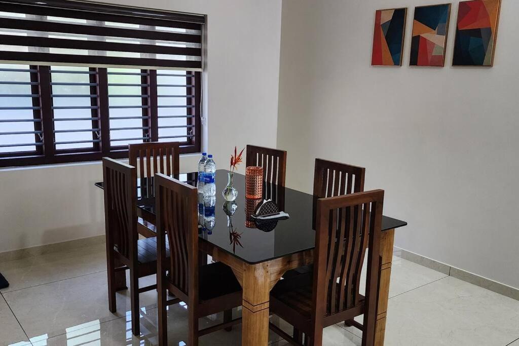 Nambiaparambil Serviced Villa