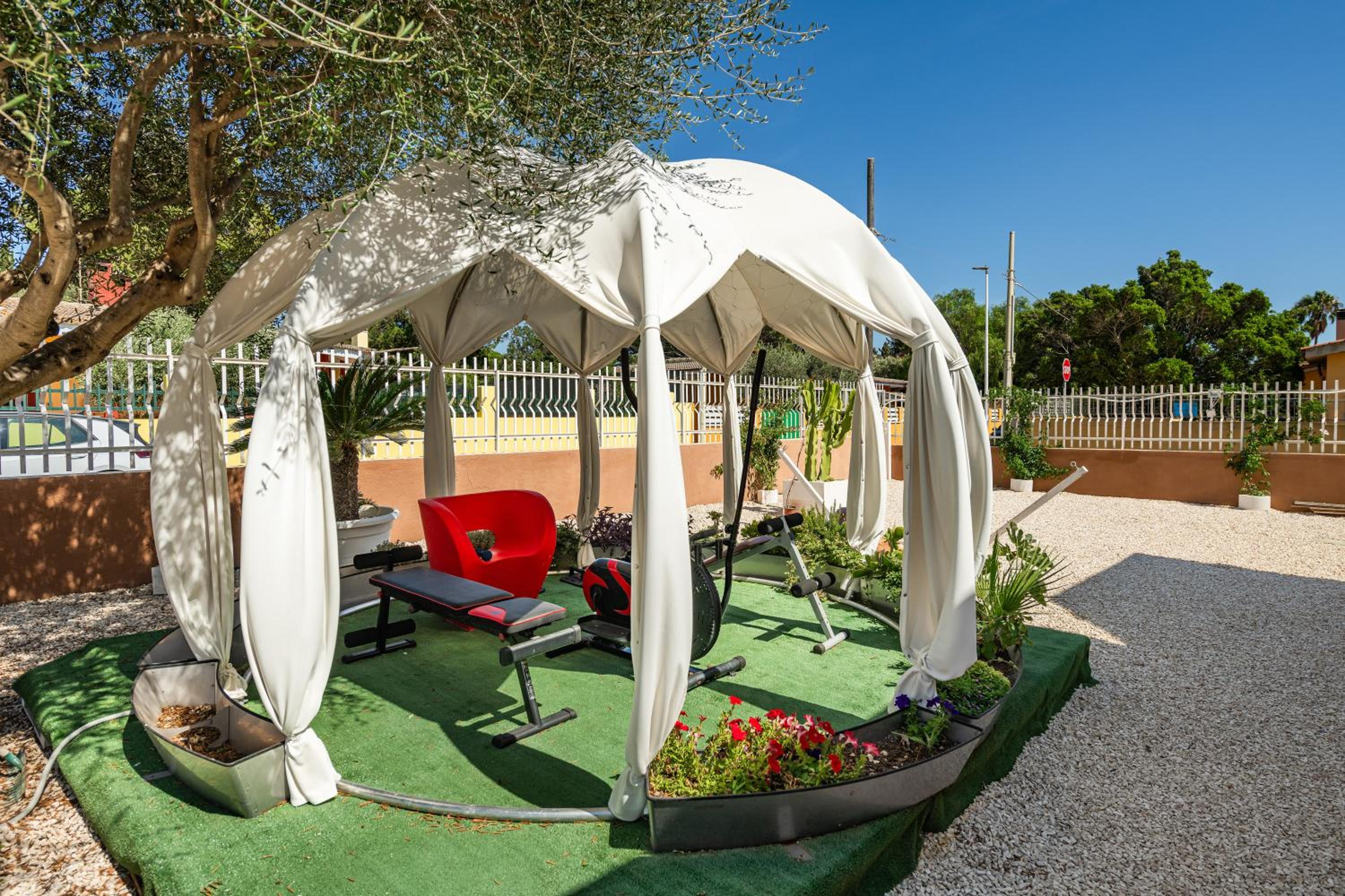 activities & amenities
