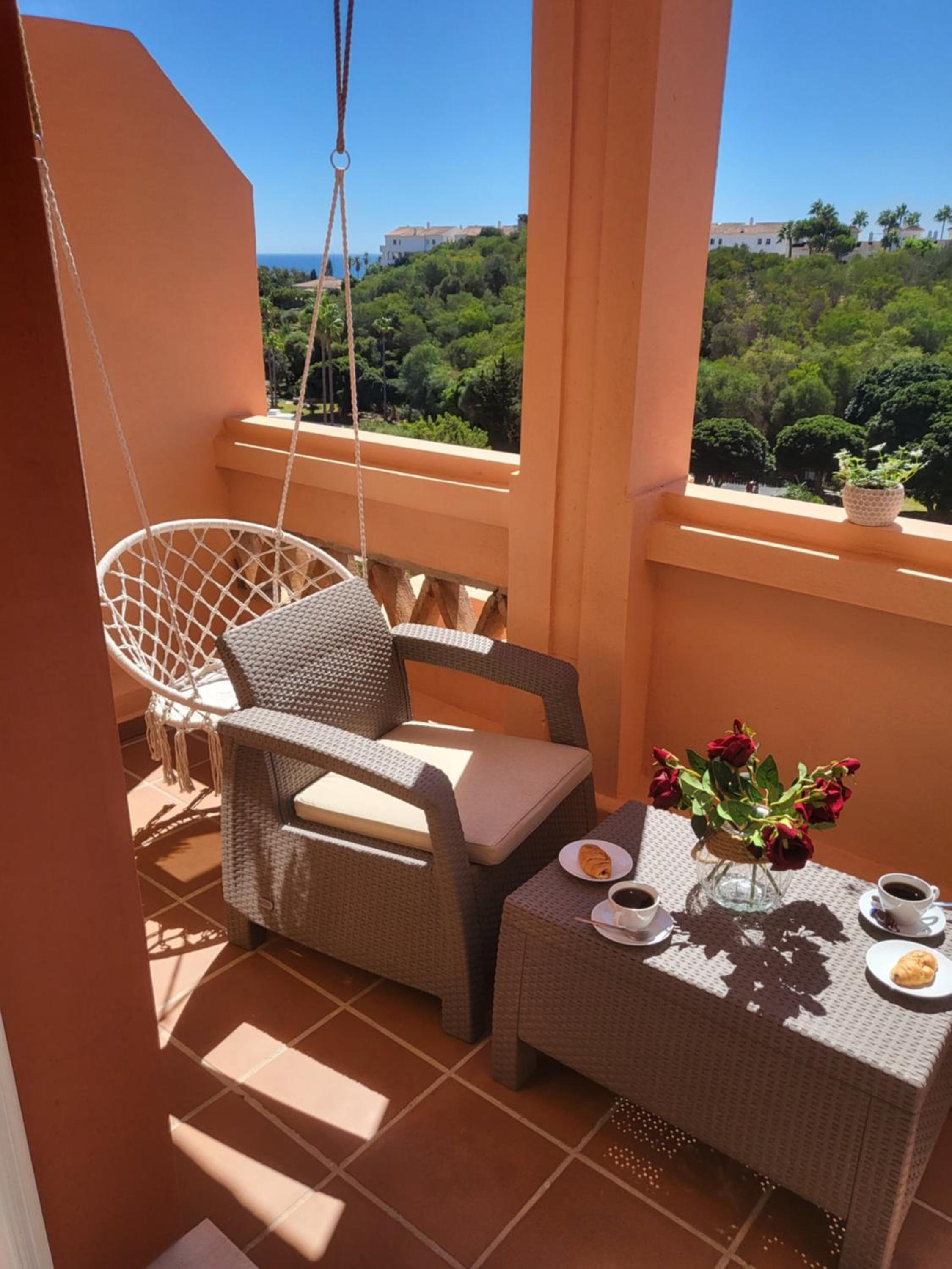 Spacious and stylish penthouse in Mijas