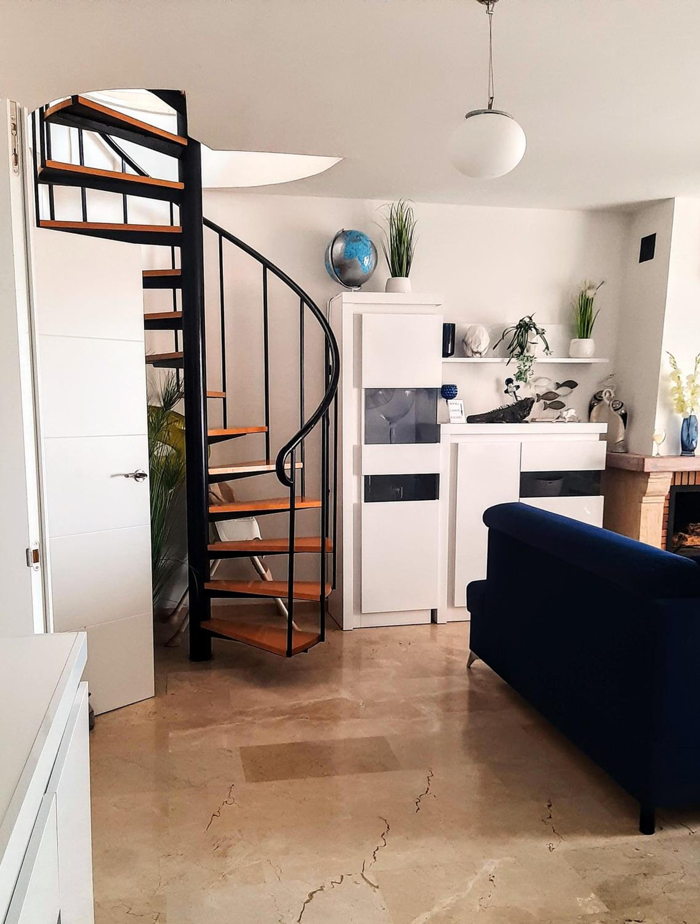 Spacious and stylish penthouse in Mijas
